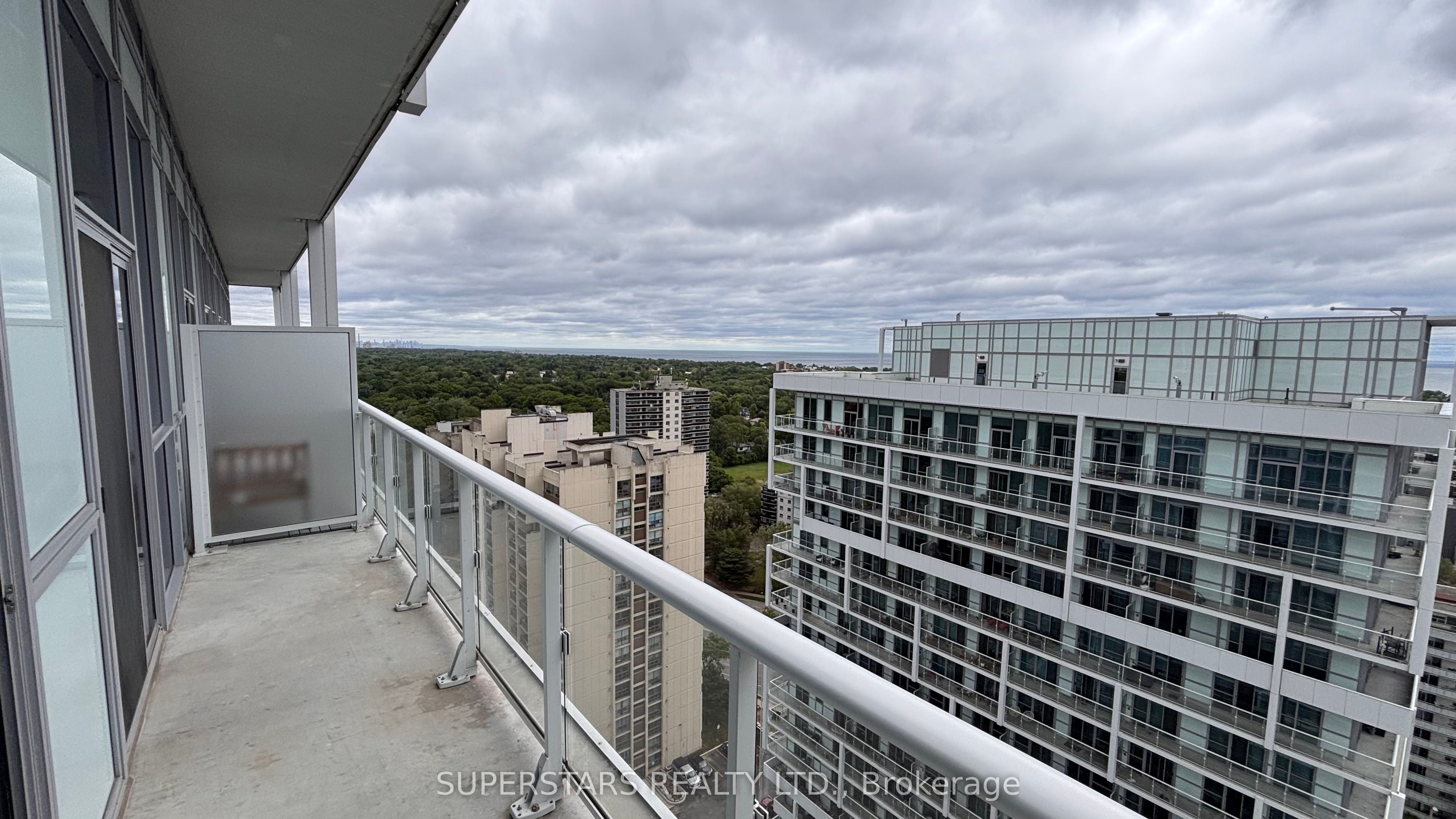 #ph08 - 65 Speers Road Property Photo 25