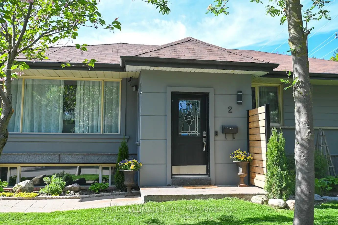 2 Beaverbrook Avenue Property Photo 4