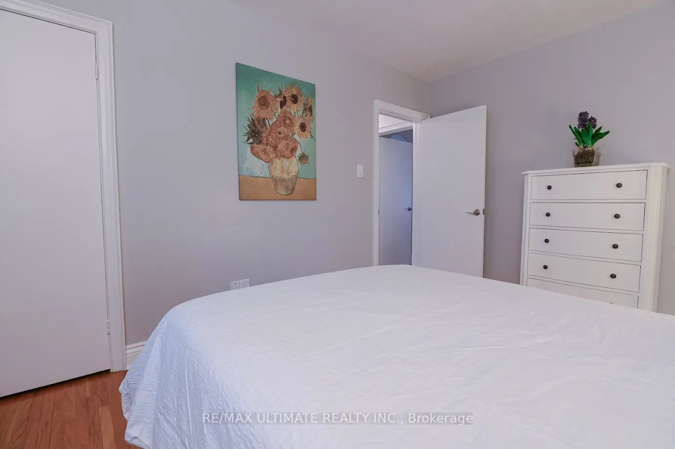 2 Beaverbrook Avenue Property Photo 25