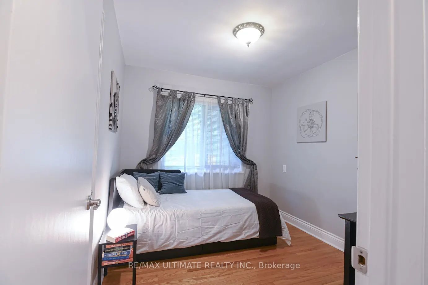 2 Beaverbrook Avenue Property Photo 26