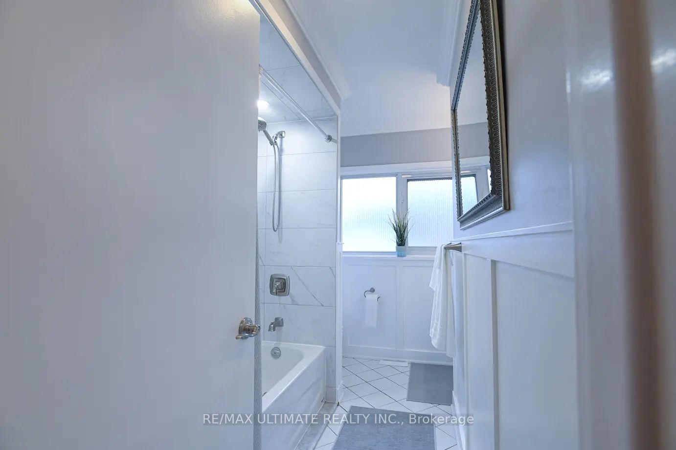 2 Beaverbrook Avenue Property Photo 28