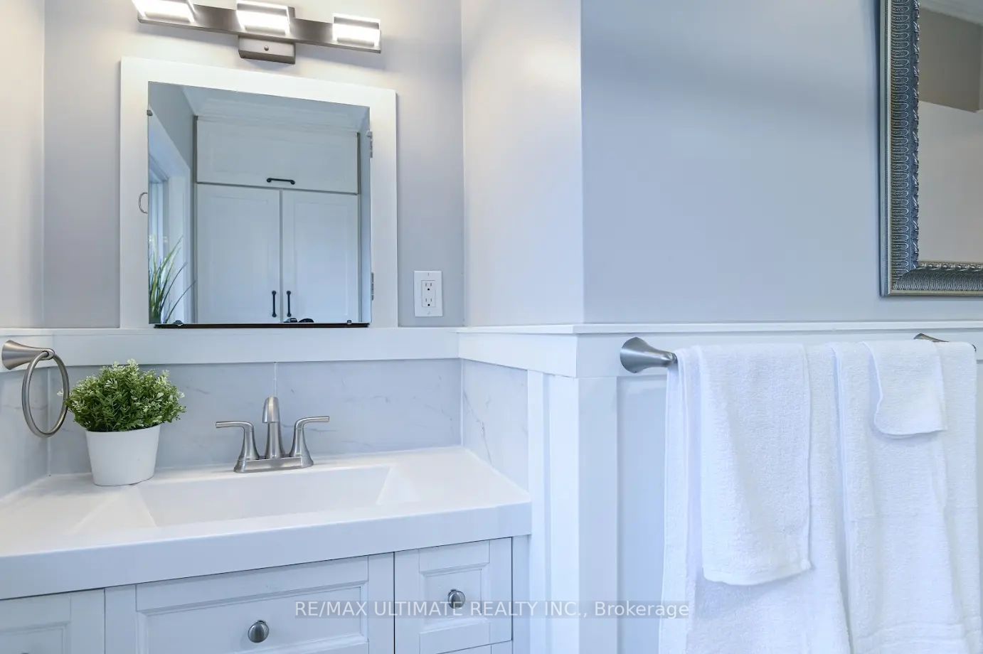 2 Beaverbrook Avenue Property Photo 30