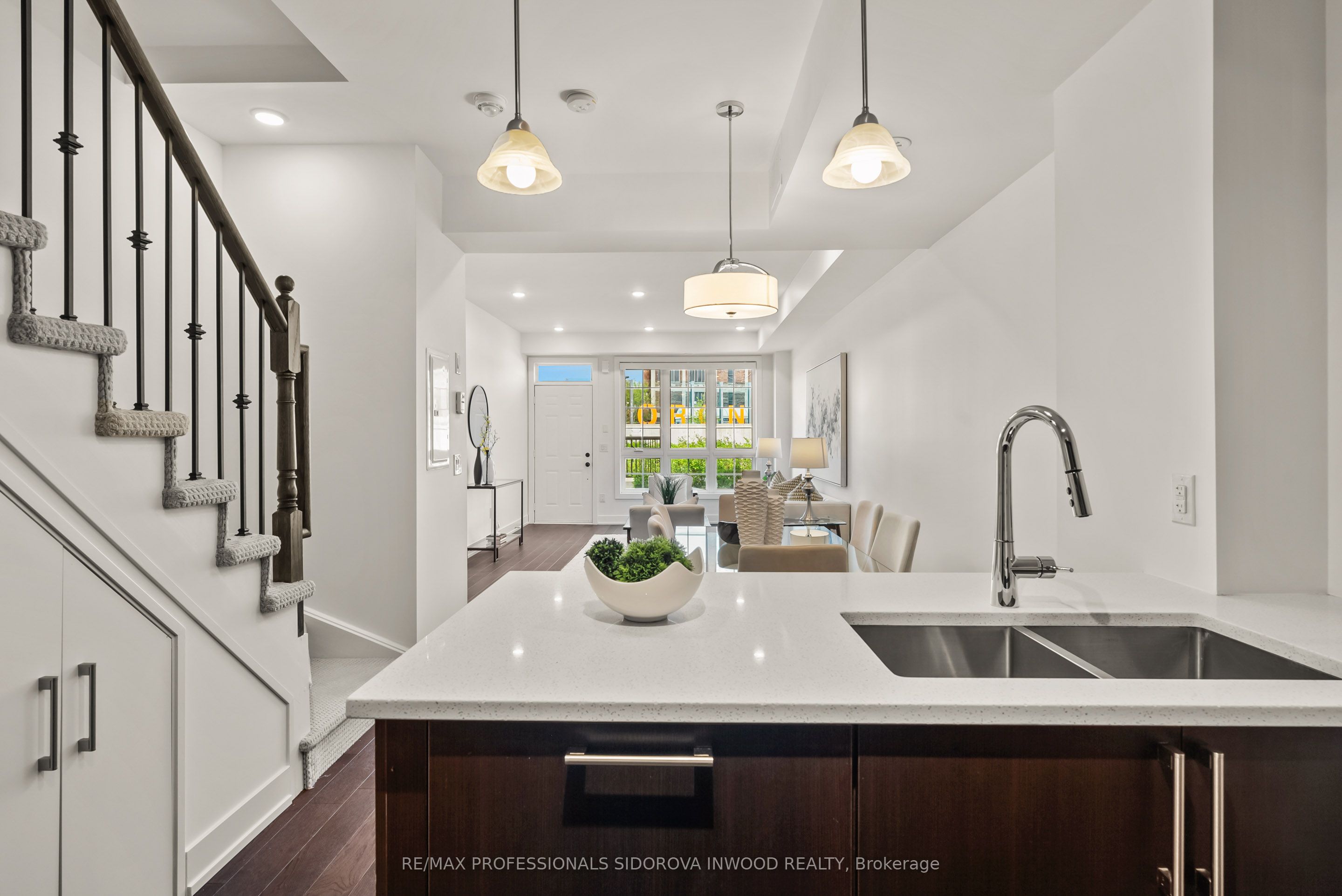 26 Ernest Avenue 3 Property Photo 1