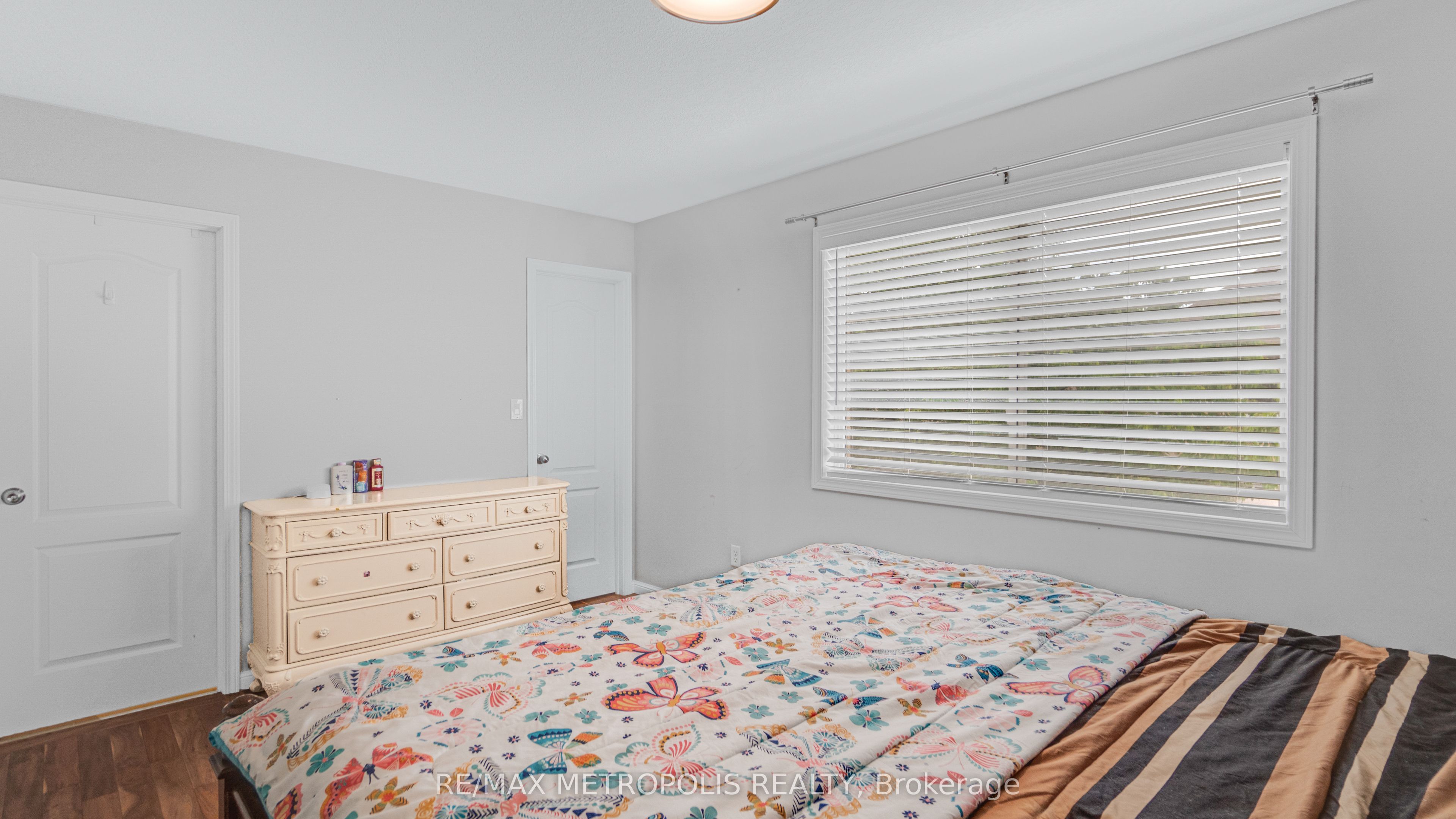 2420 Baintree Crescent Property Photo 23