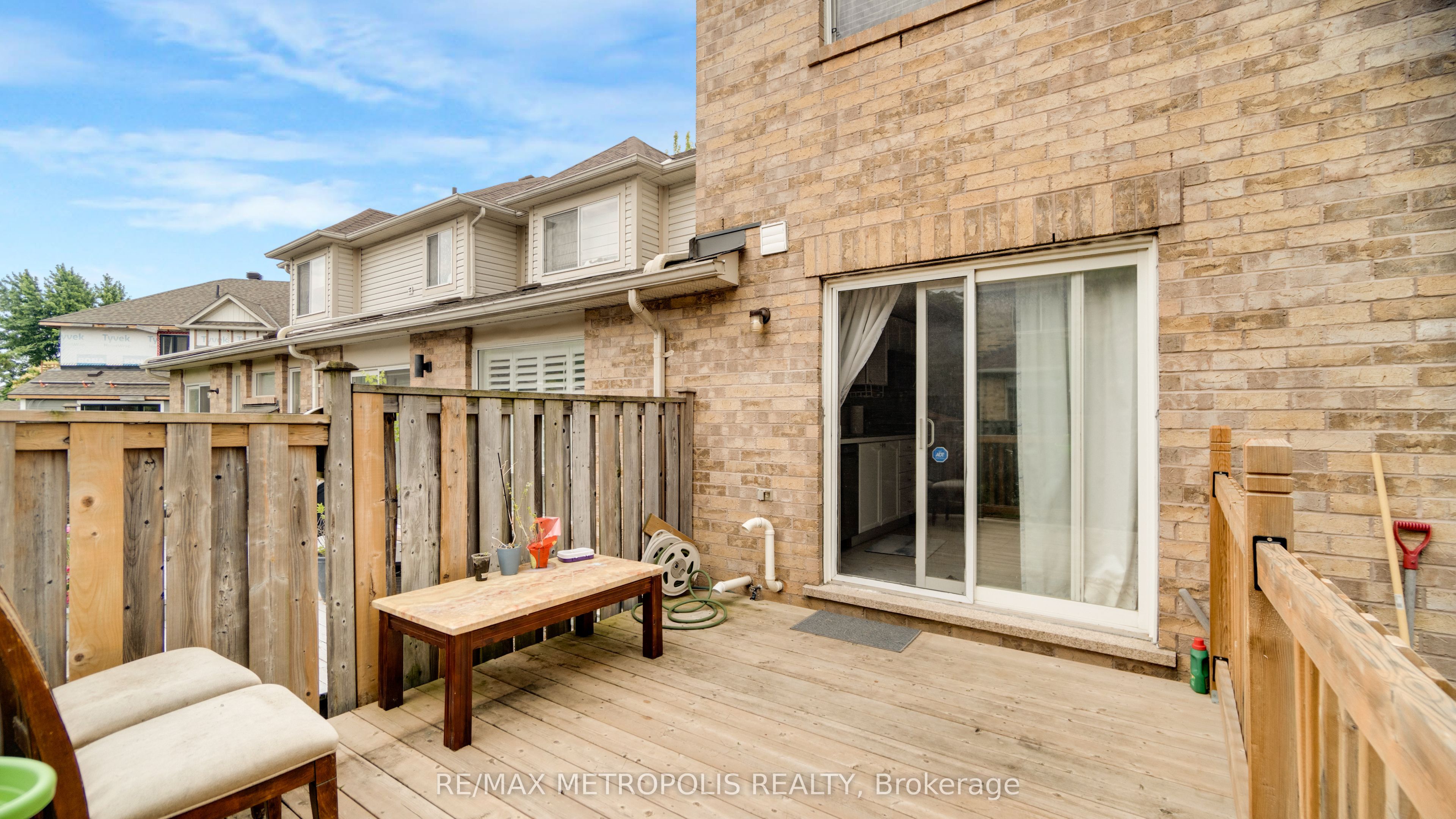 2420 Baintree Crescent Property Photo 31