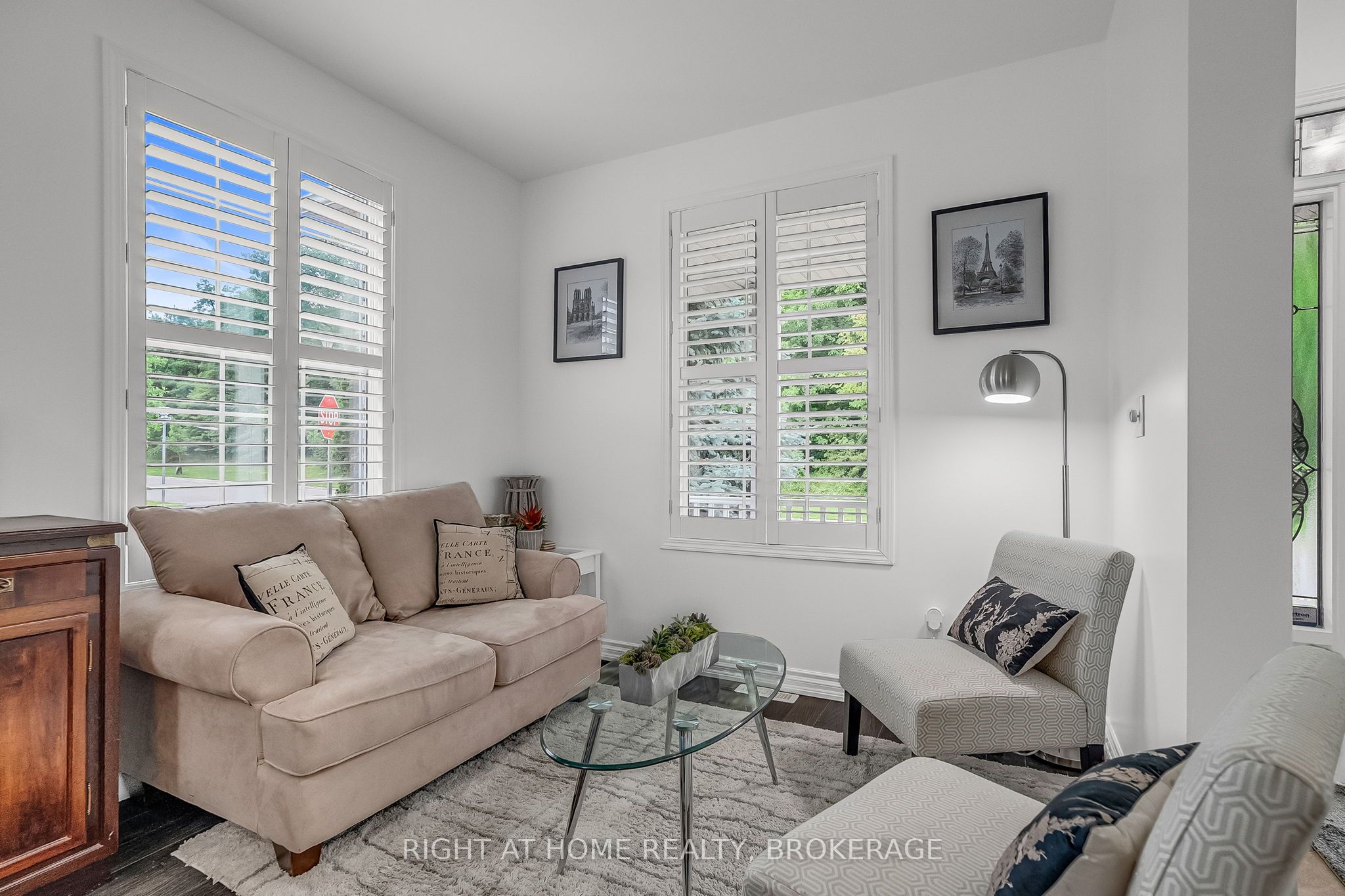 928 Lancaster Boulevard Property Photo 15