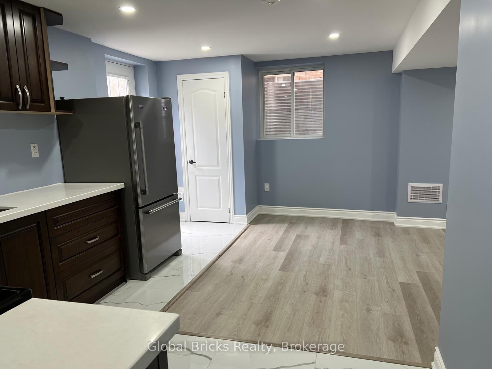 1518 Mendelson Hts Property Photo 2