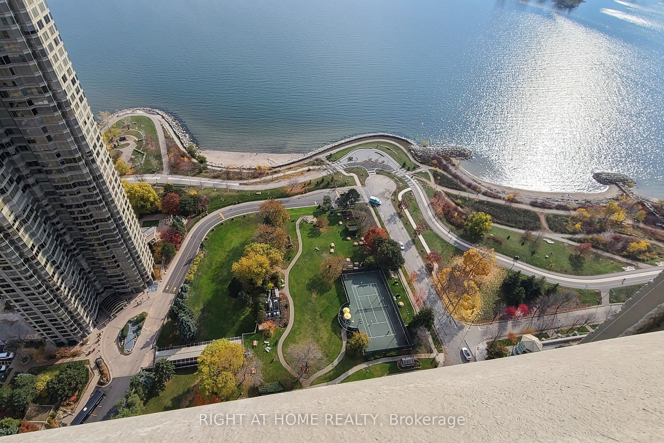 2045 Lake Shore Boulevard W 507 Property Photo 16