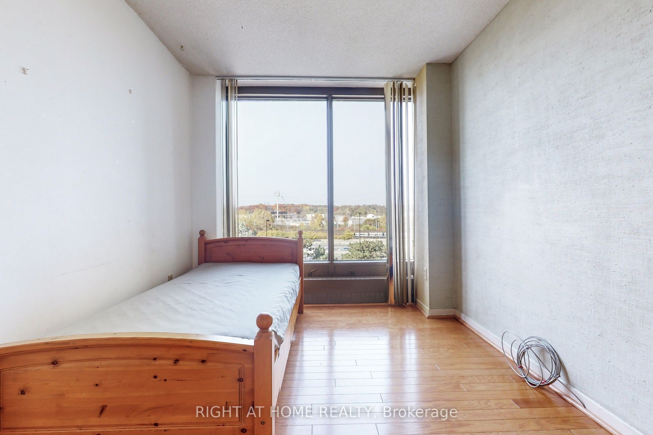 2045 Lake Shore Boulevard W 507 Property Photo 18