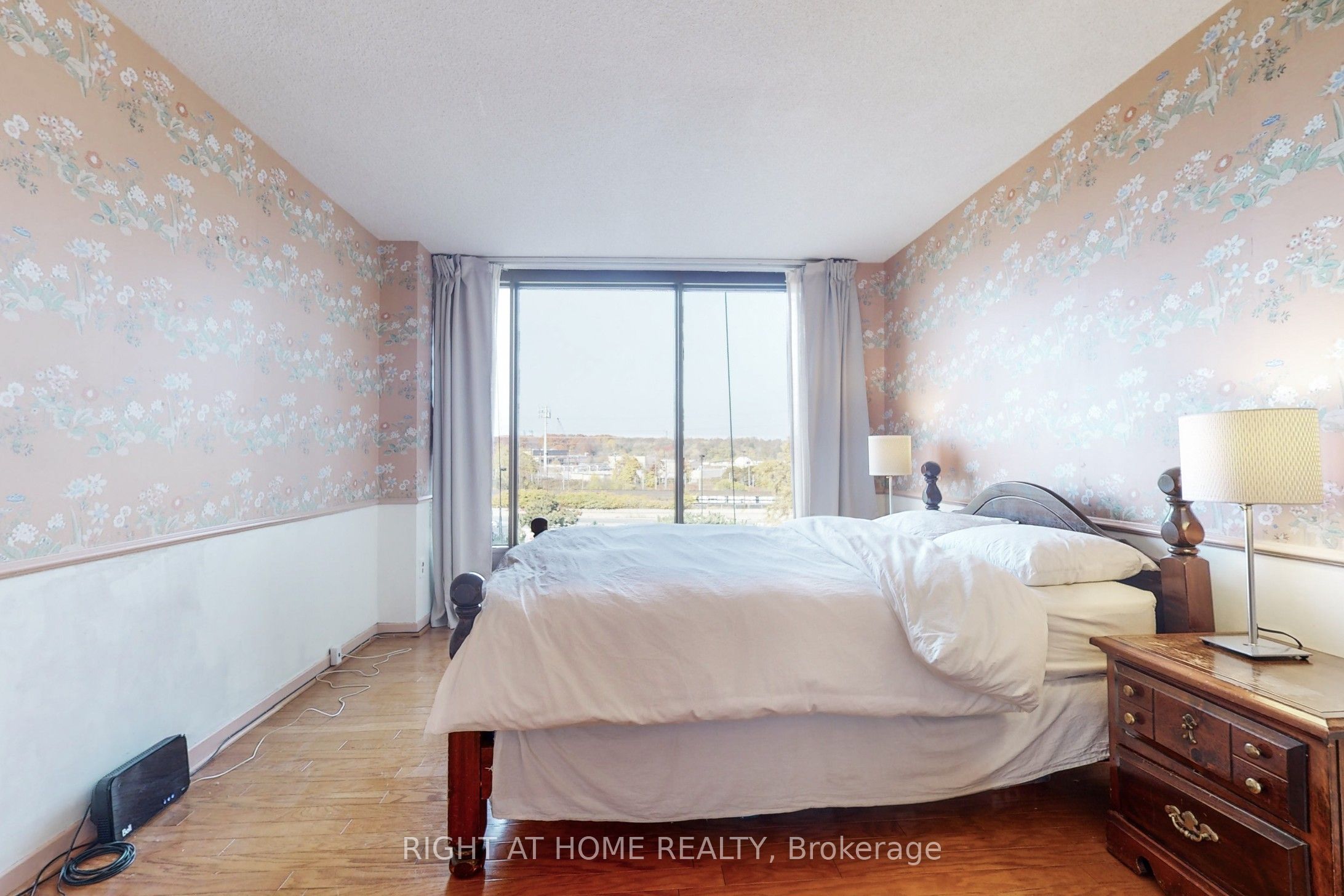 2045 Lake Shore Boulevard W 507 Property Photo 21