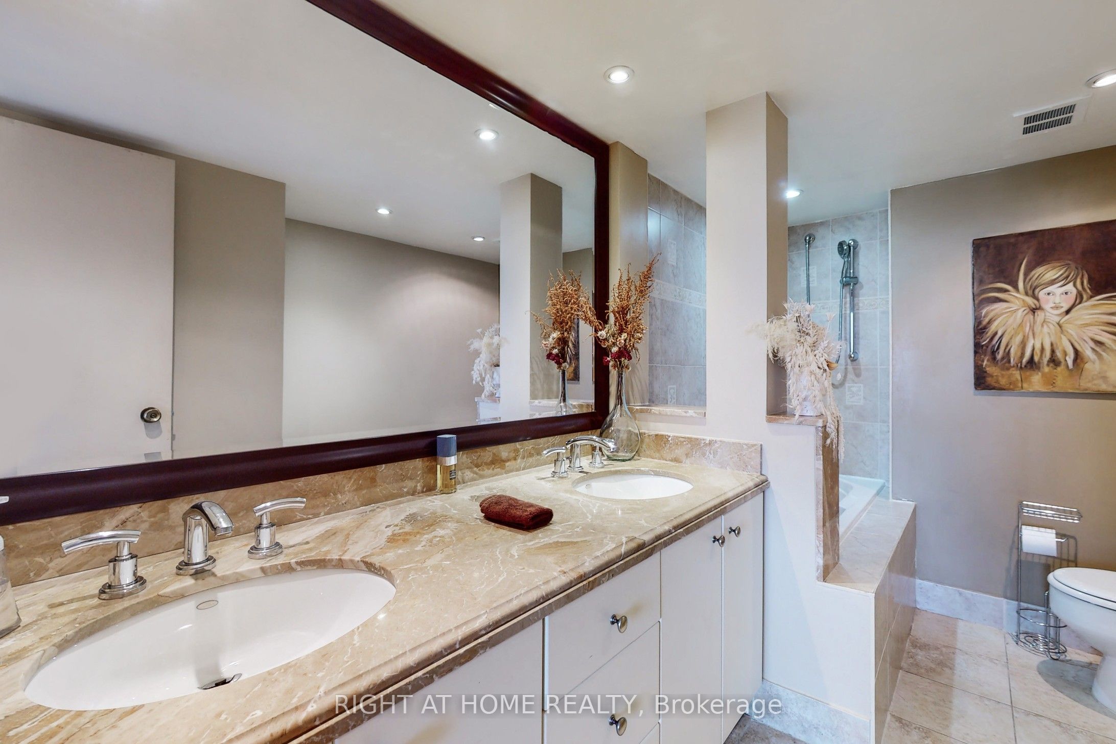 2045 Lake Shore Boulevard W 507 Property Photo 23