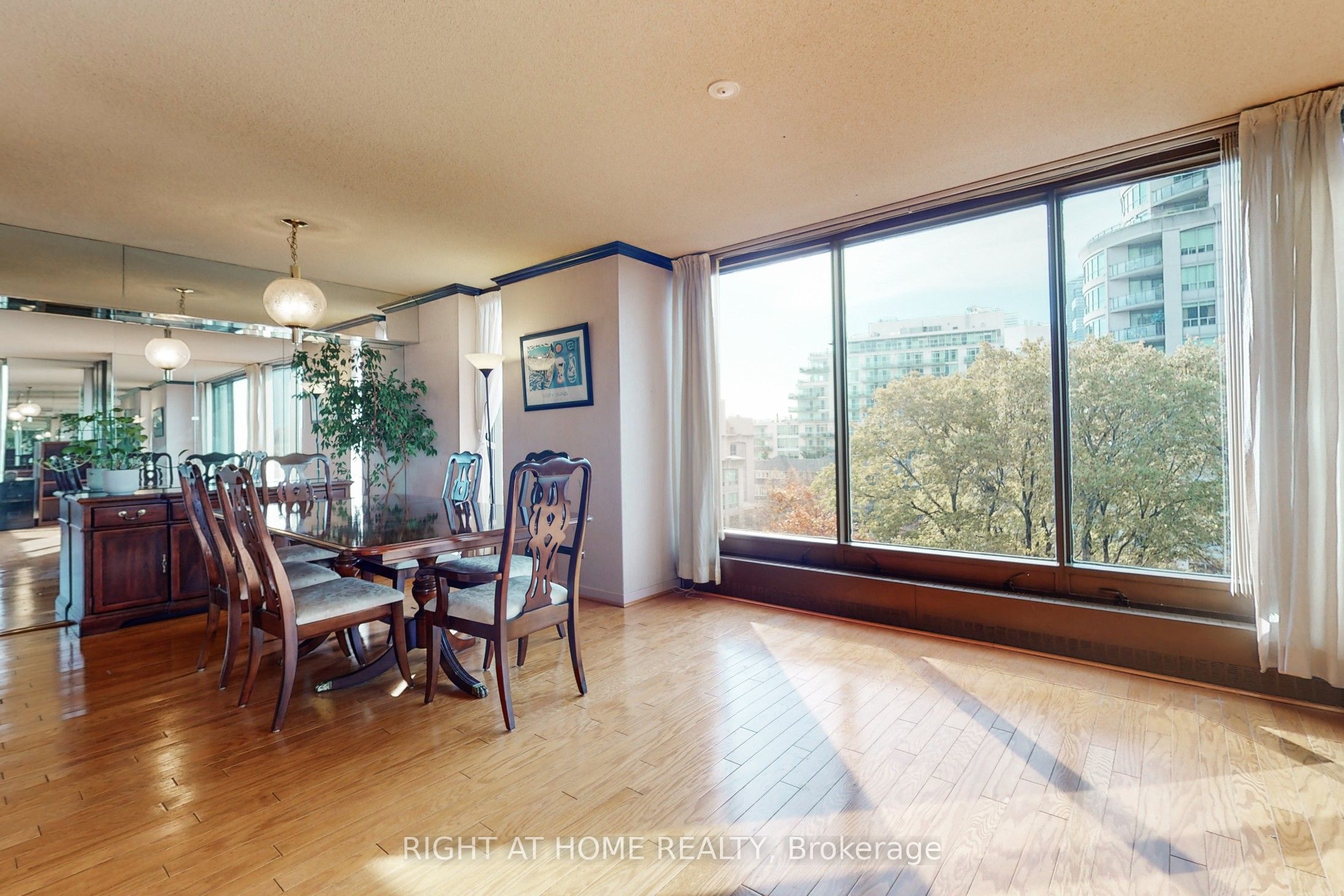 2045 Lake Shore Boulevard W 507 Property Photo 36