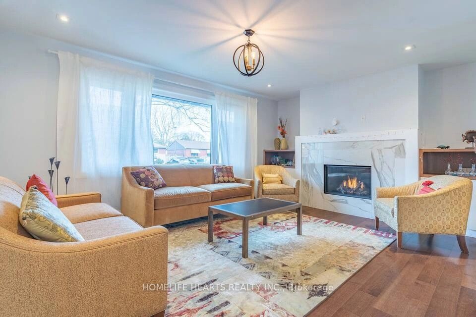 730 Drury Lane Property Photo 4