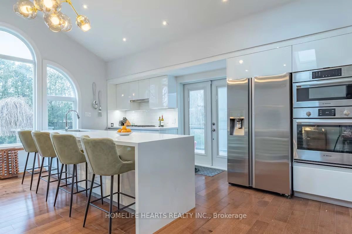 730 Drury Lane Property Photo 10