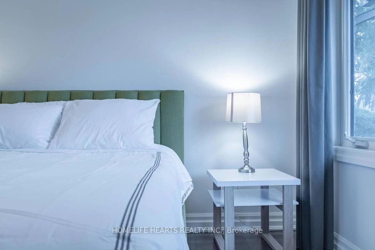 730 Drury Lane Property Photo 20