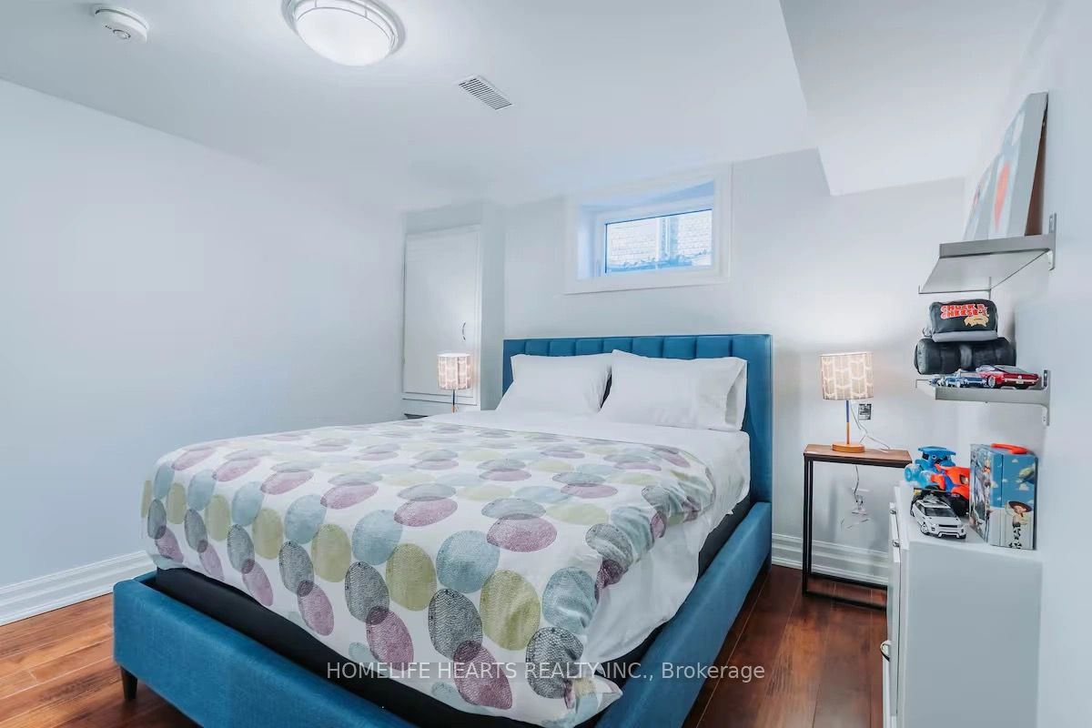 730 Drury Lane Property Photo 23