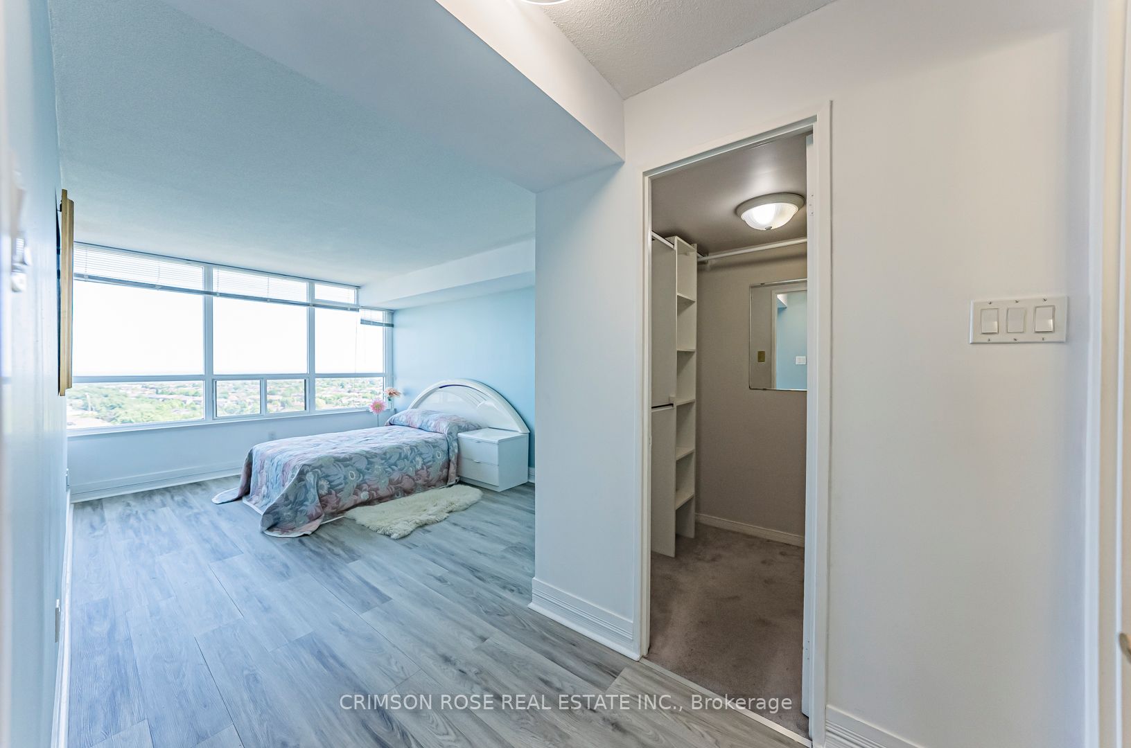 #1609 - 400 Webb Drive Property Photo 21