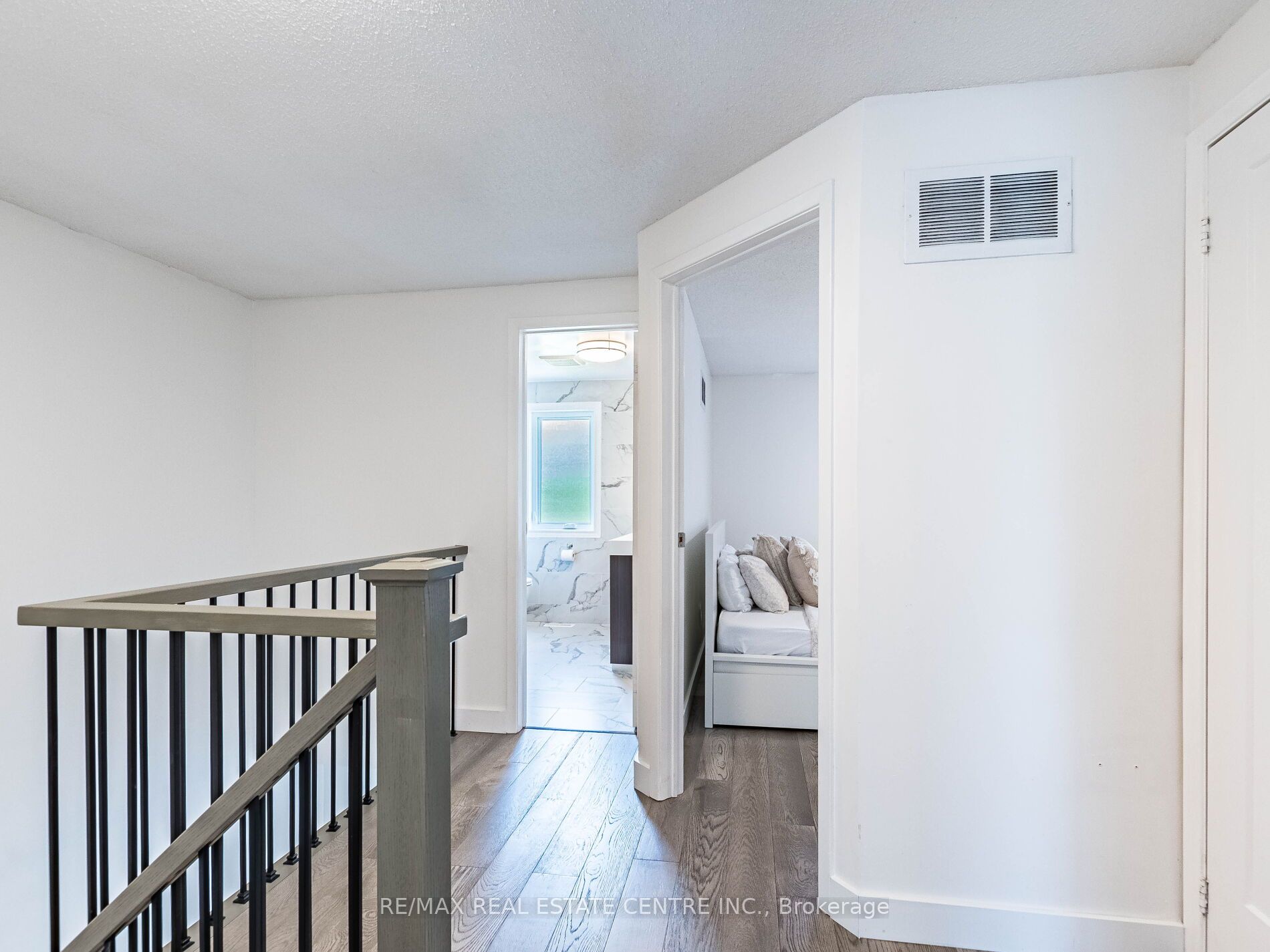 52 Mozart Crescent Property Photo 28