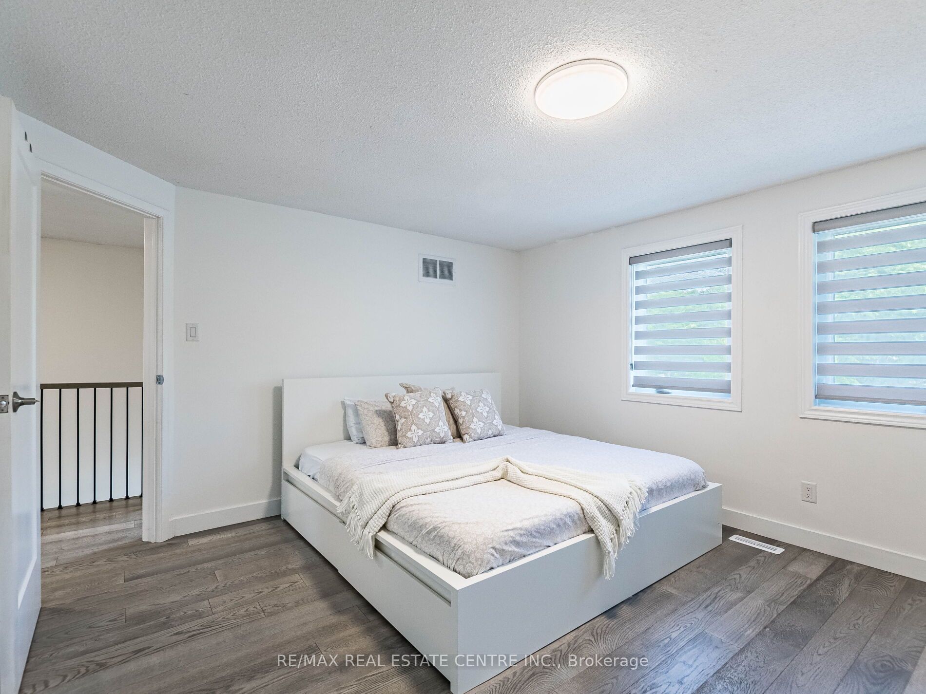 52 Mozart Crescent Property Photo 35