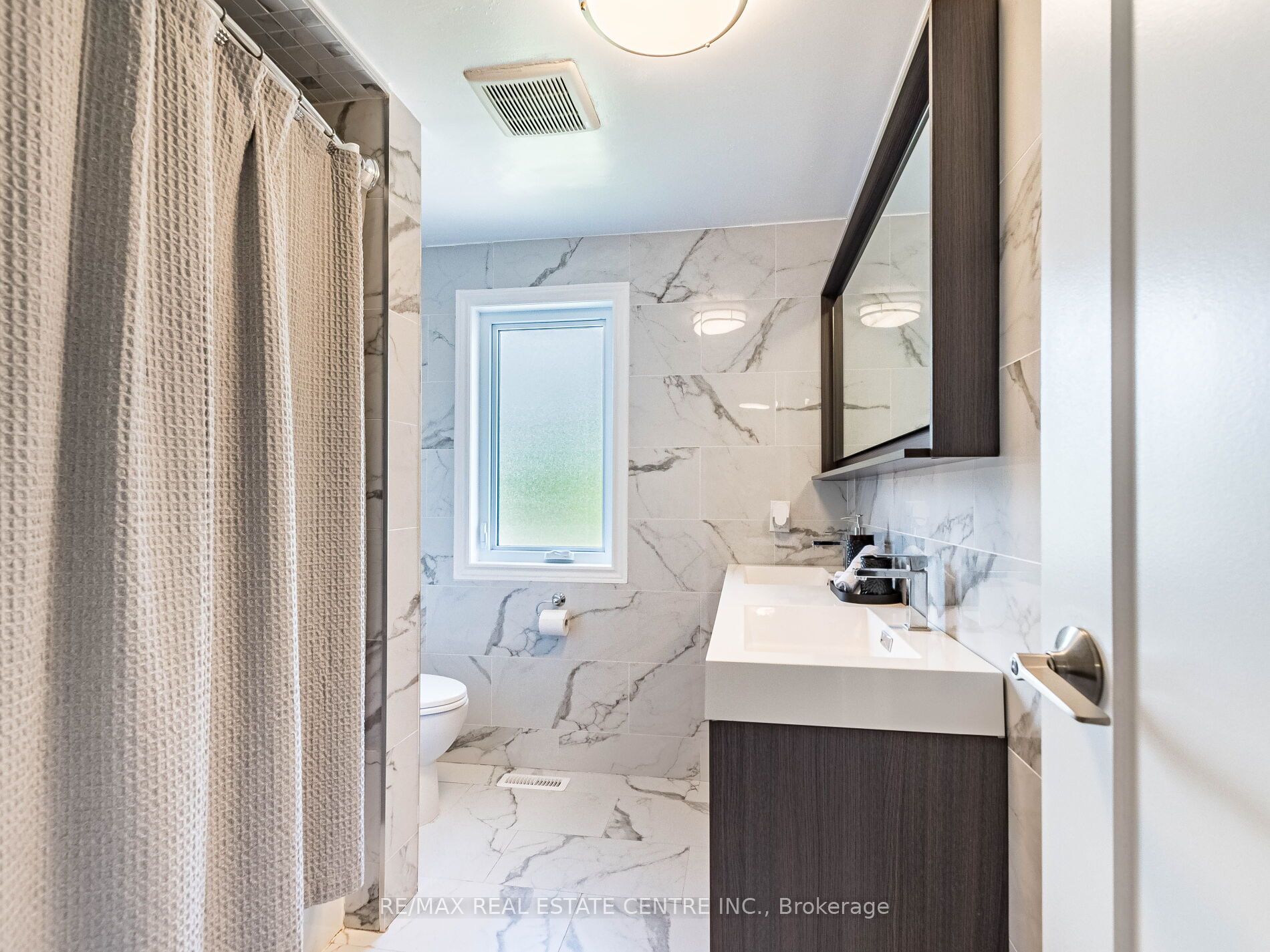 52 Mozart Crescent Property Photo 38