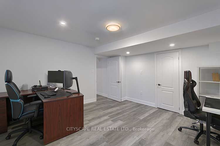 3170 Southwind Road Property Photo 46