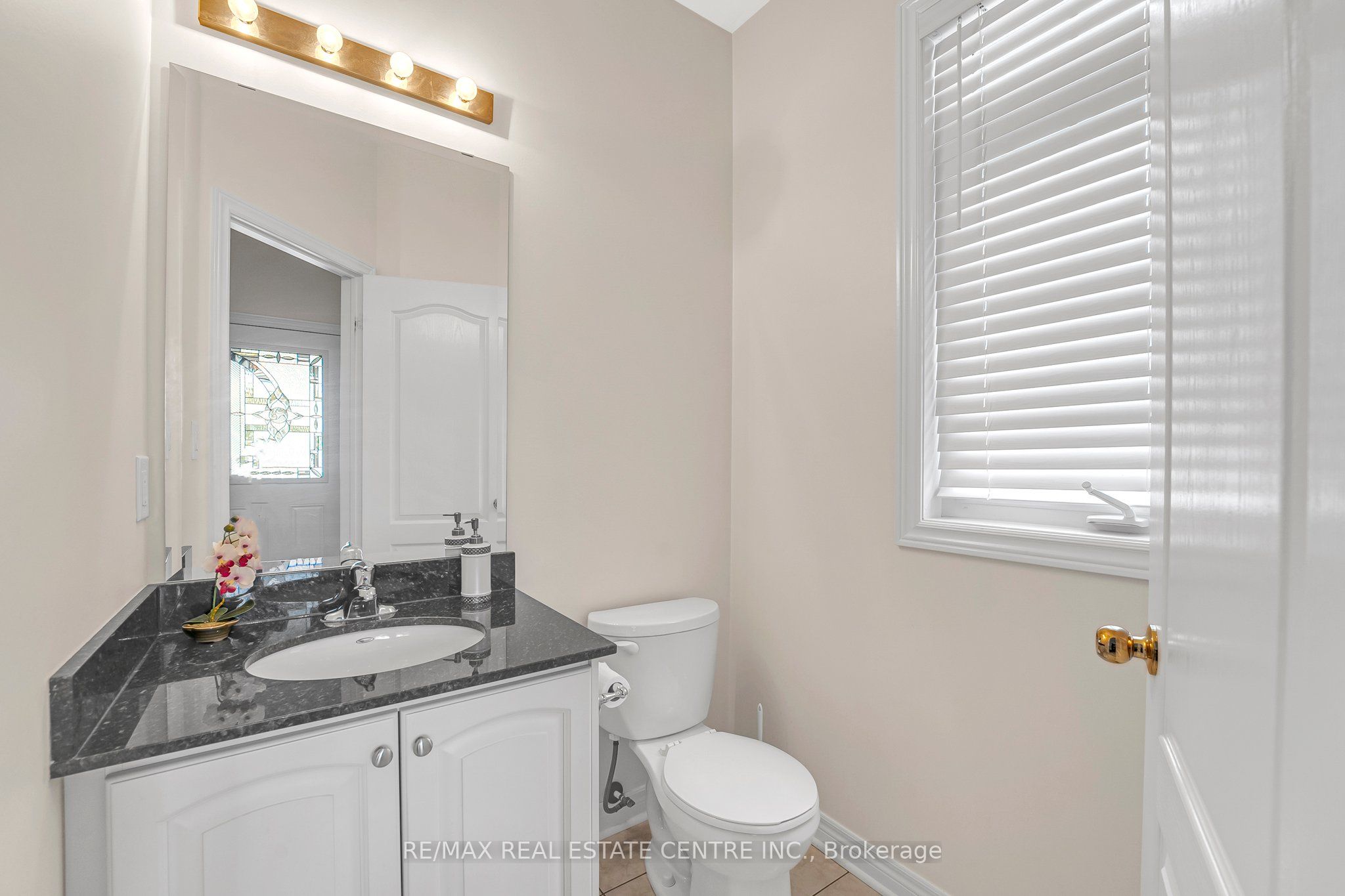 18 Kawana Road Property Photo 9