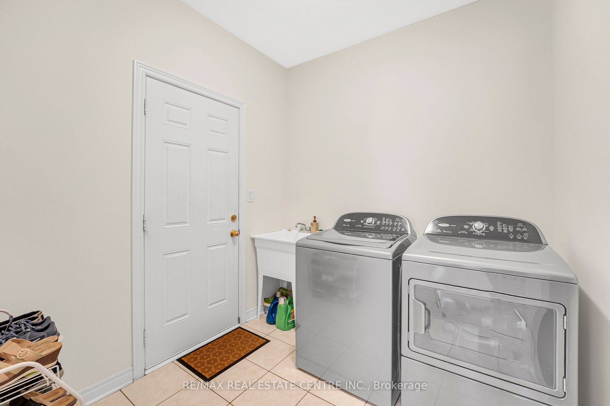 18 Kawana Road Property Photo 24