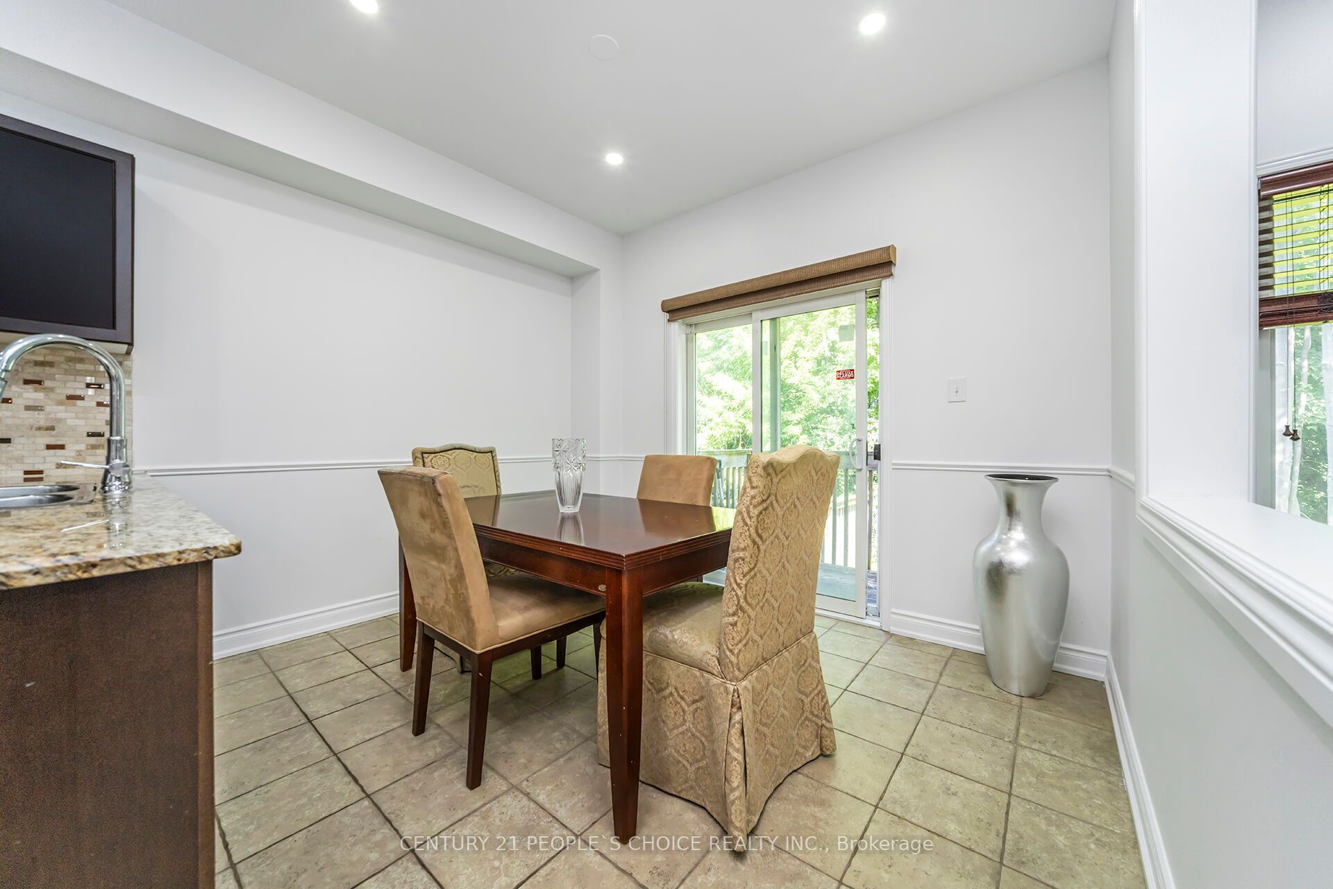 461 Acumen Court Property Photo 16
