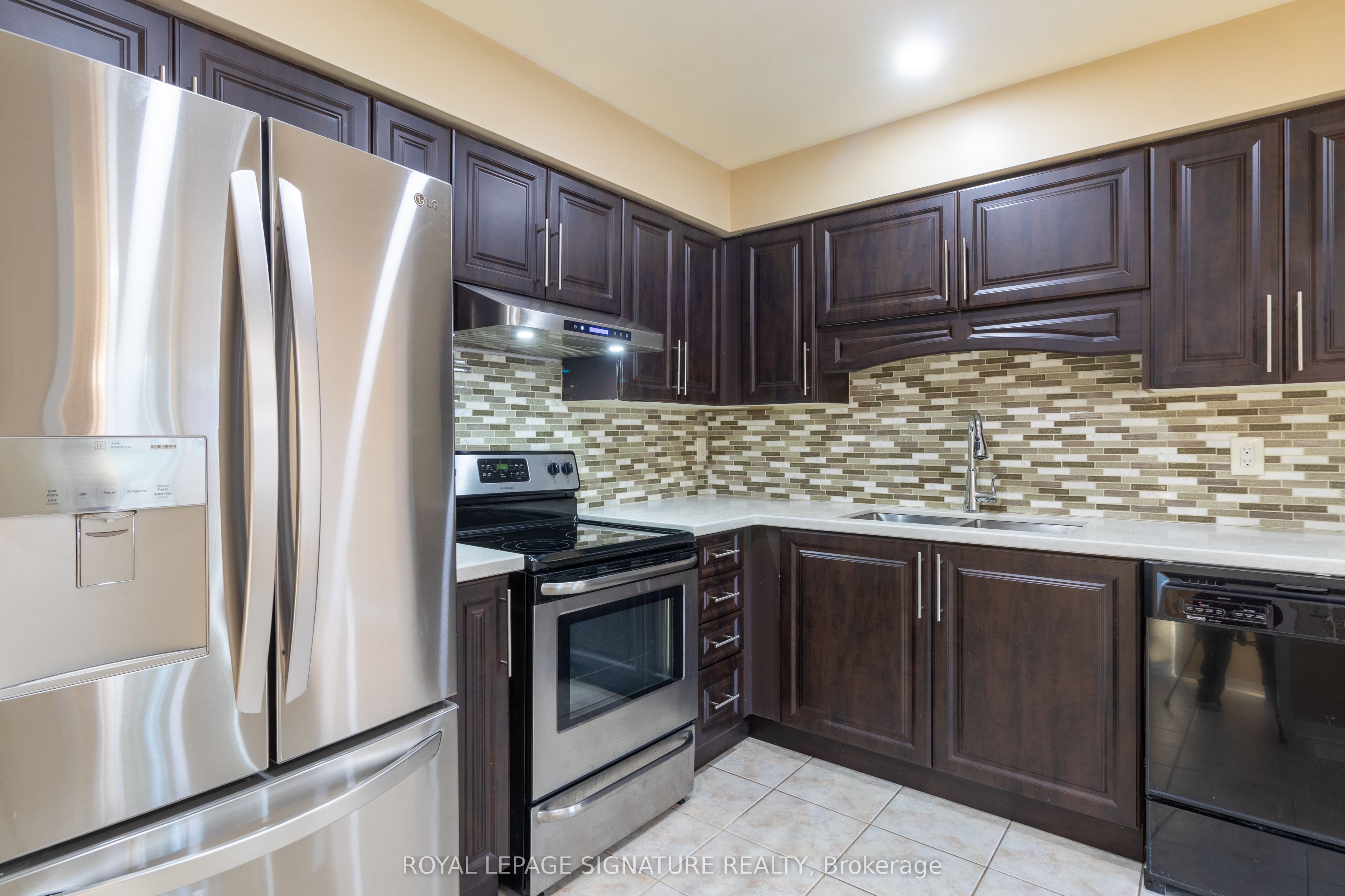 1366 Quest Circle Property Photo 12