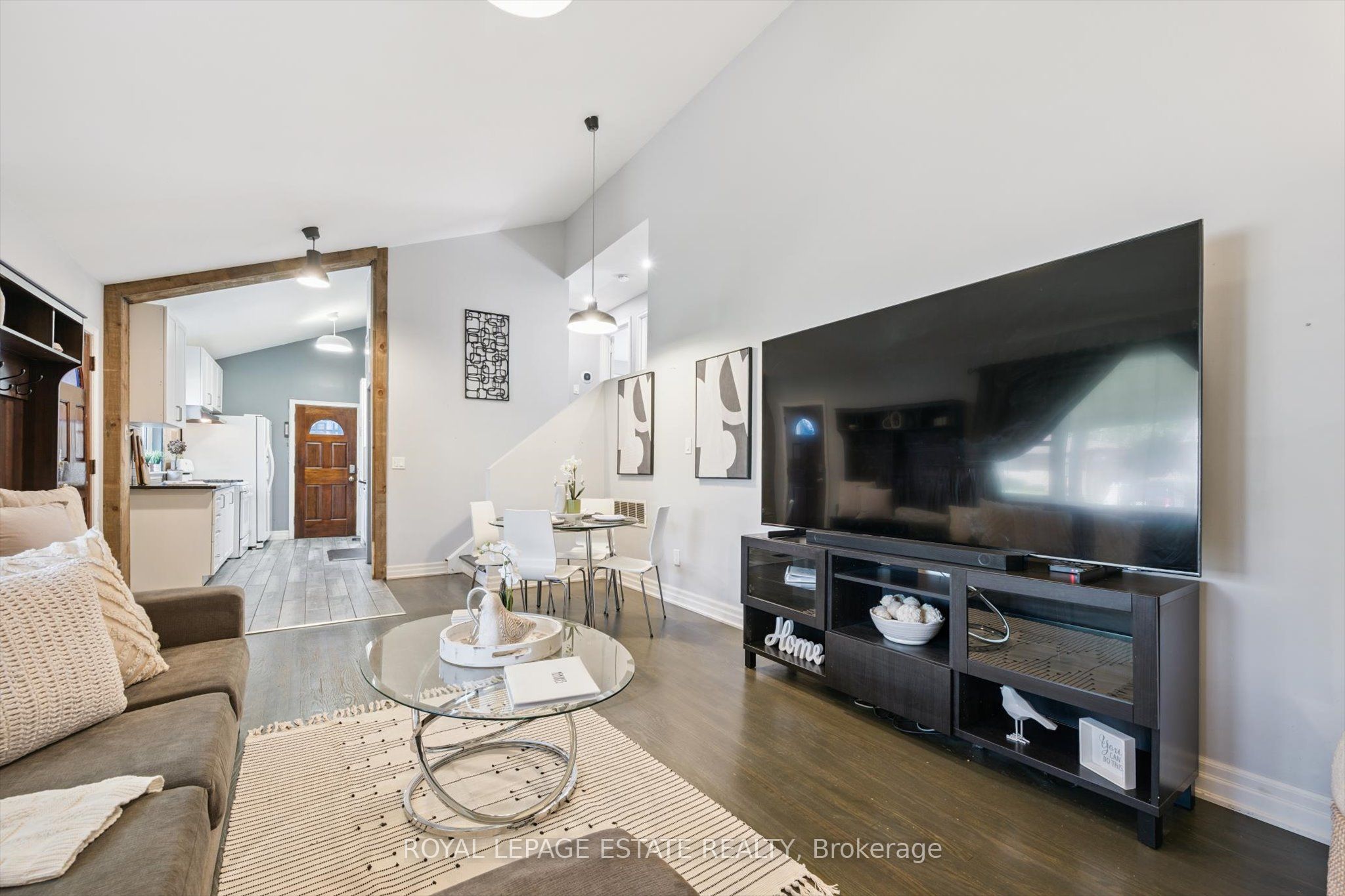 57 Nanwood Drive Property Photo 6