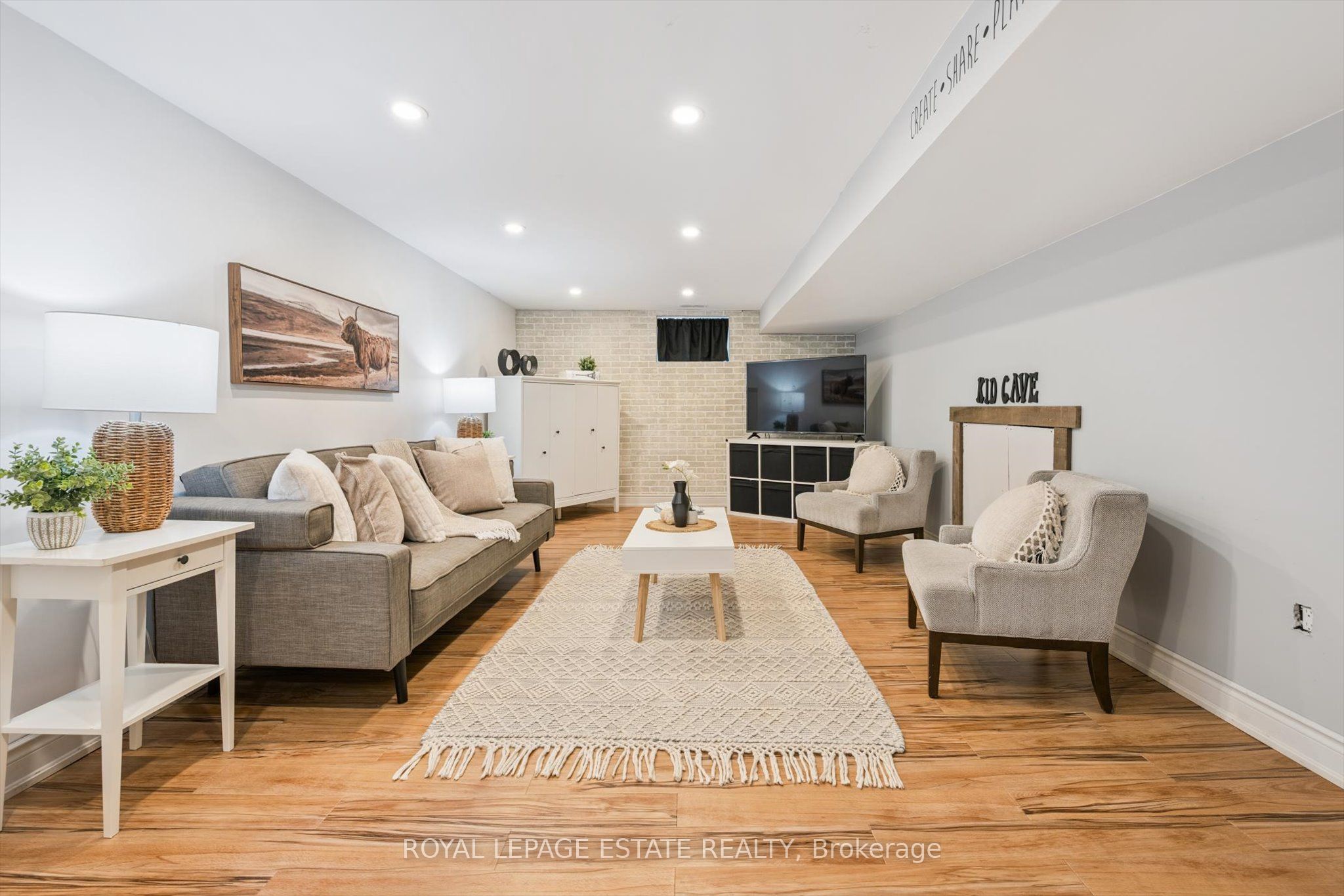 57 Nanwood Drive Property Photo 19