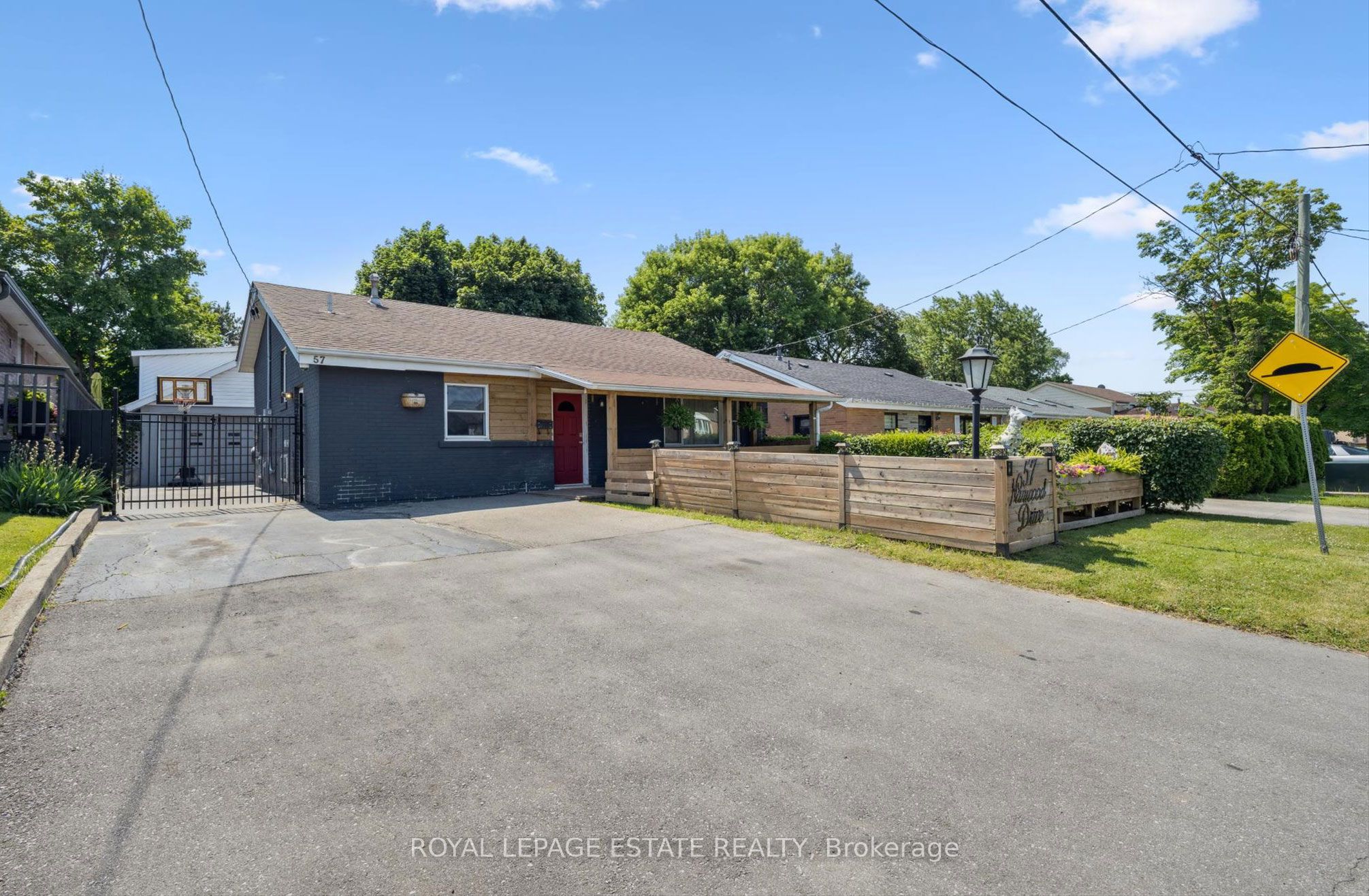 57 Nanwood Drive Property Photo 33