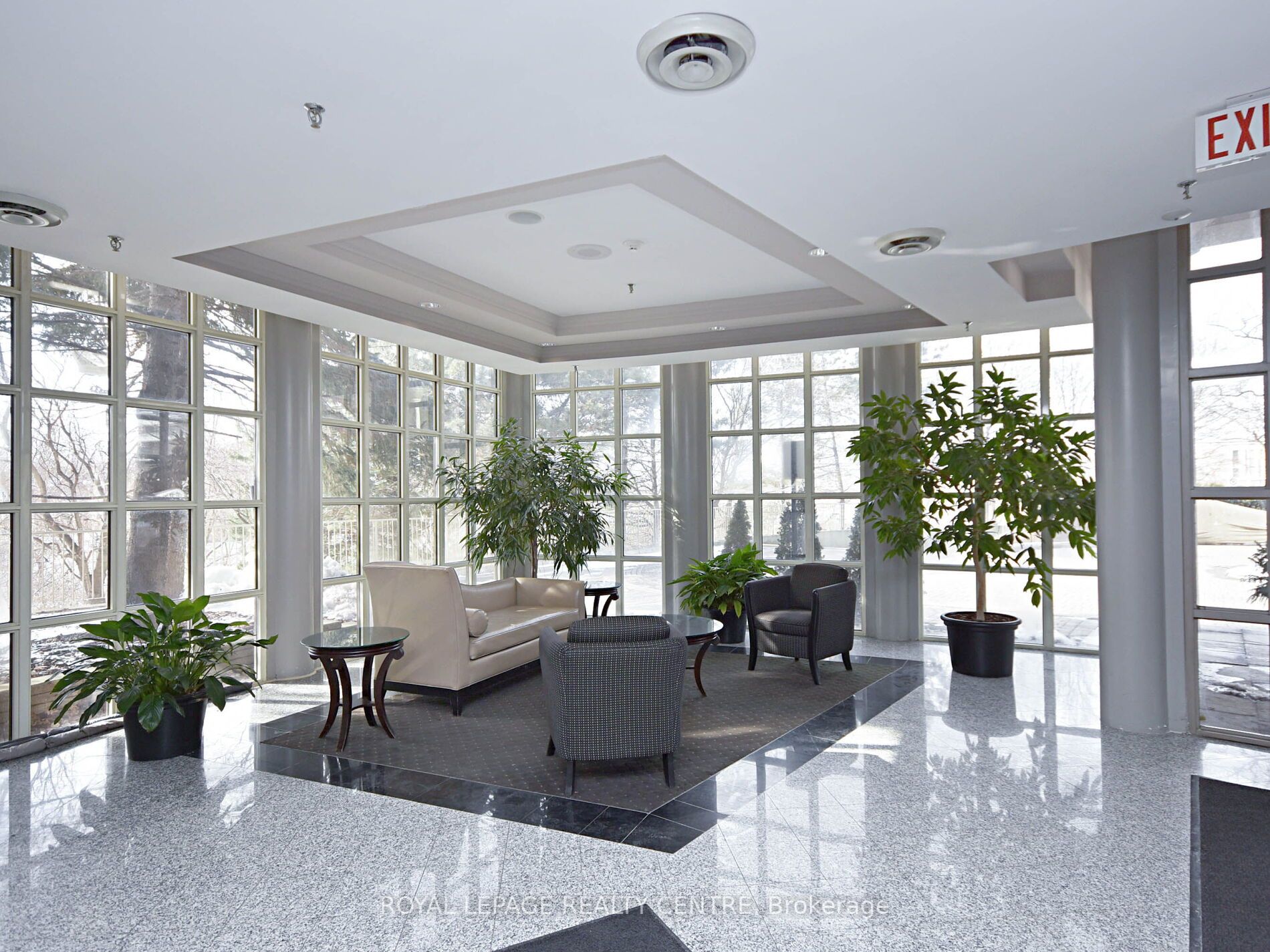 50 Eglinton Avenue W 601 Property Photo 3