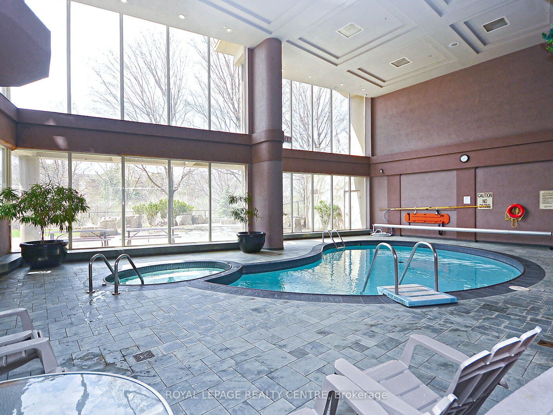 50 Eglinton Avenue W 601 Property Photo 23