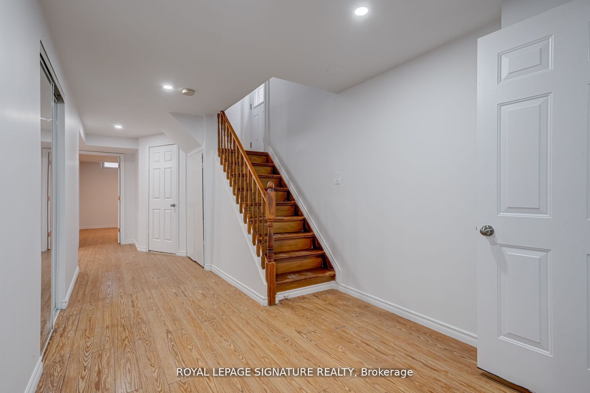 269 Fasken Court Property Photo 30