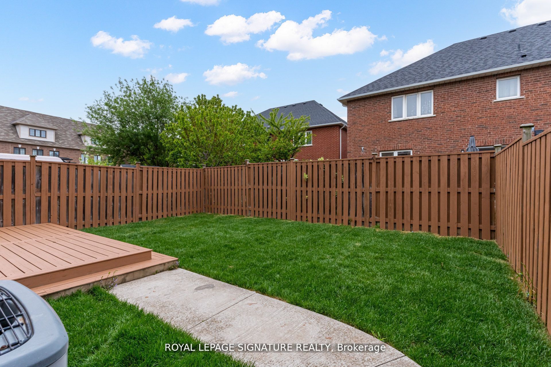 269 Fasken Court Property Photo 40