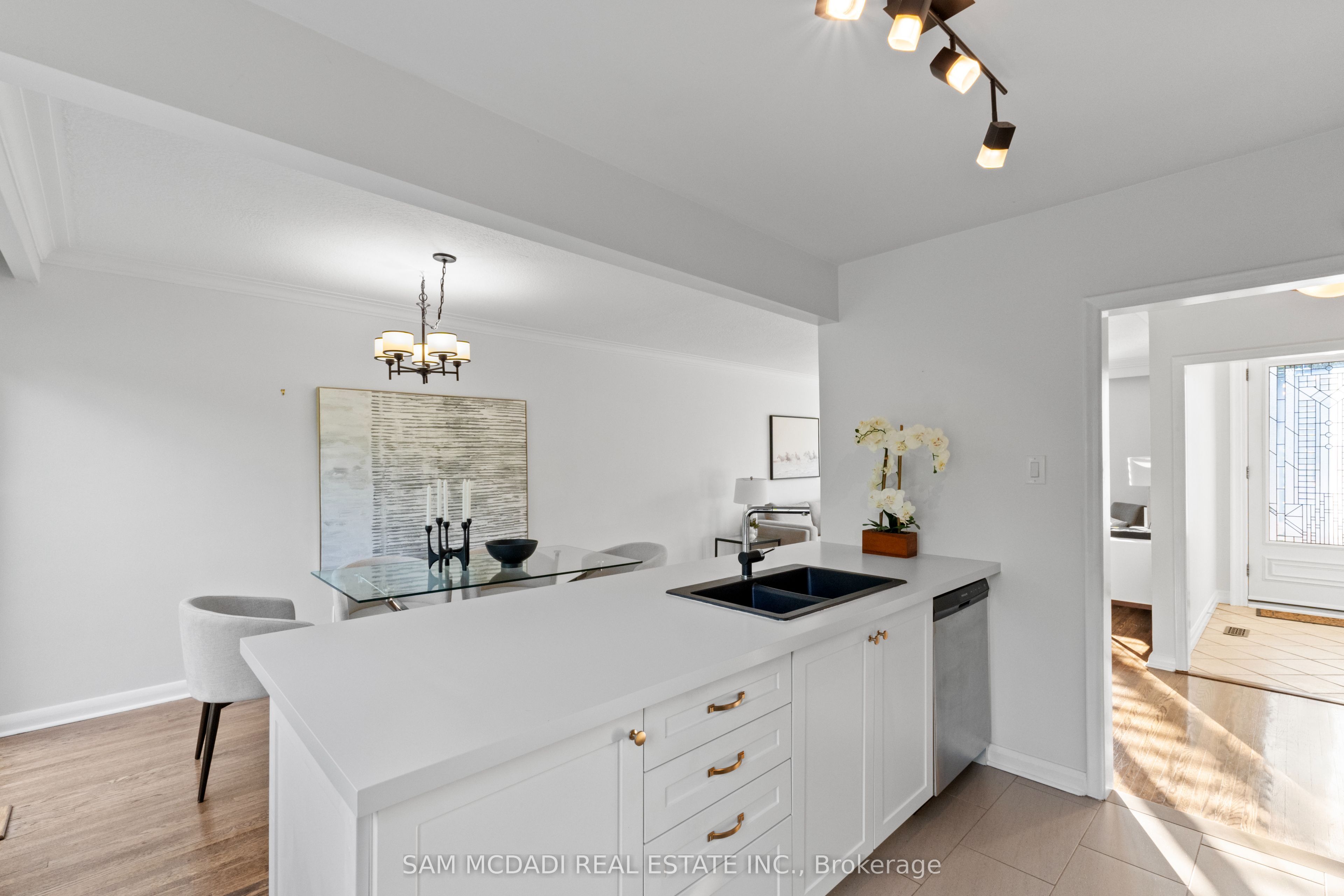 1854 Christopher Road Property Photo 7