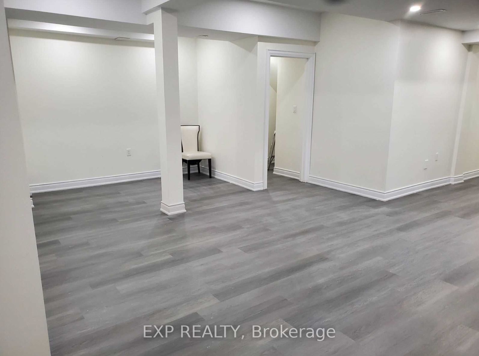 85 Degrey Drive (bsmnt) Property Photo 15