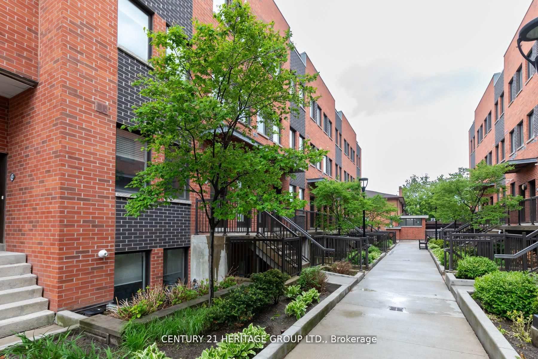 #44 - 68 Winston Park Boulevard Property Photo 24