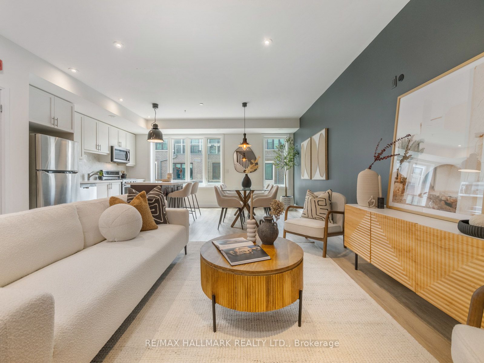 85 Eastwood Park Gardens 3 Property Photo 2