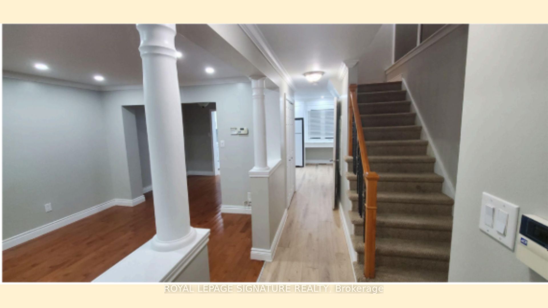 71 Mandarin Crescent N Property Photo 9