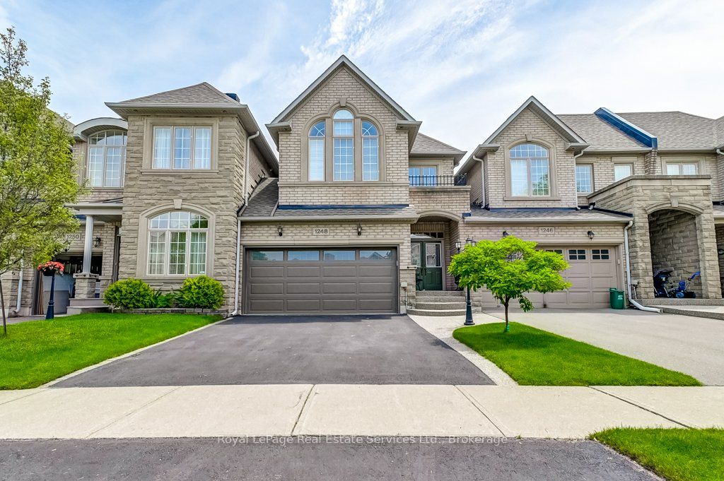 1248 Agram Drive Property Photo 1