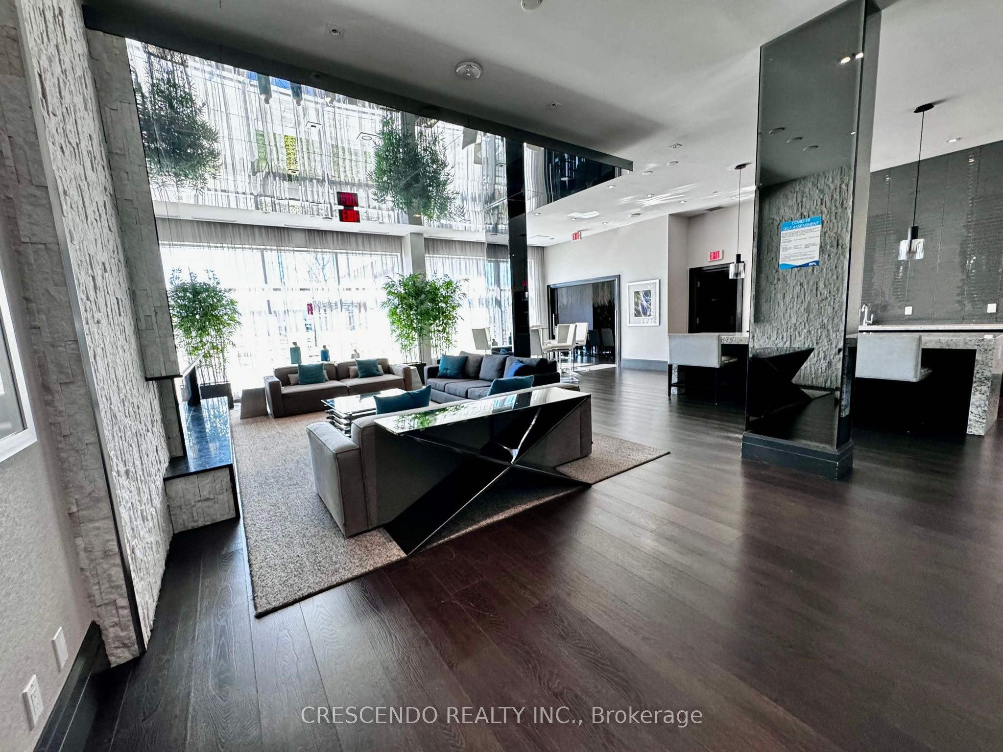 #1802 - 65 Speers Road Property Photo 8