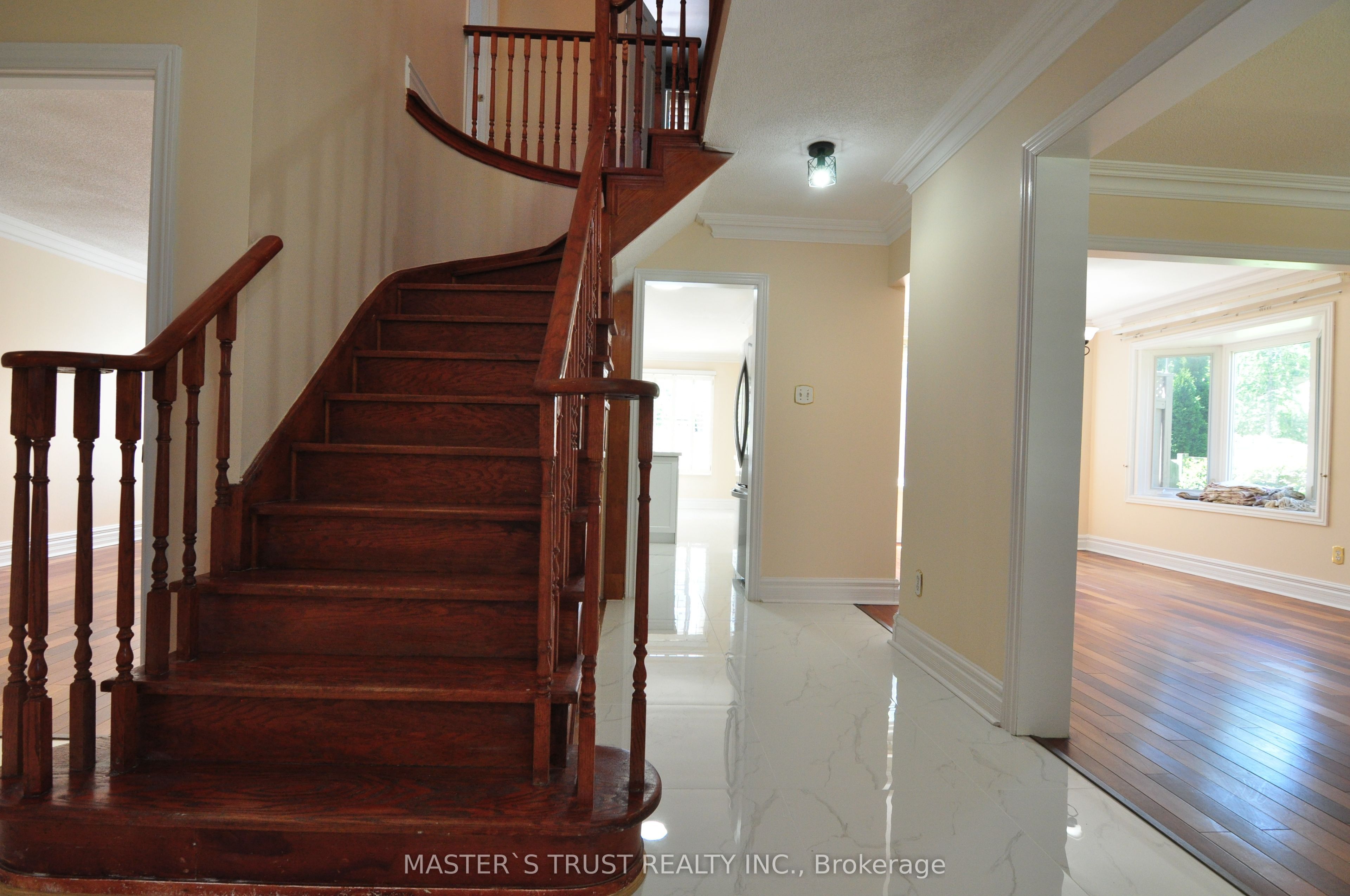3312 Waxwing Drive Property Photo 2