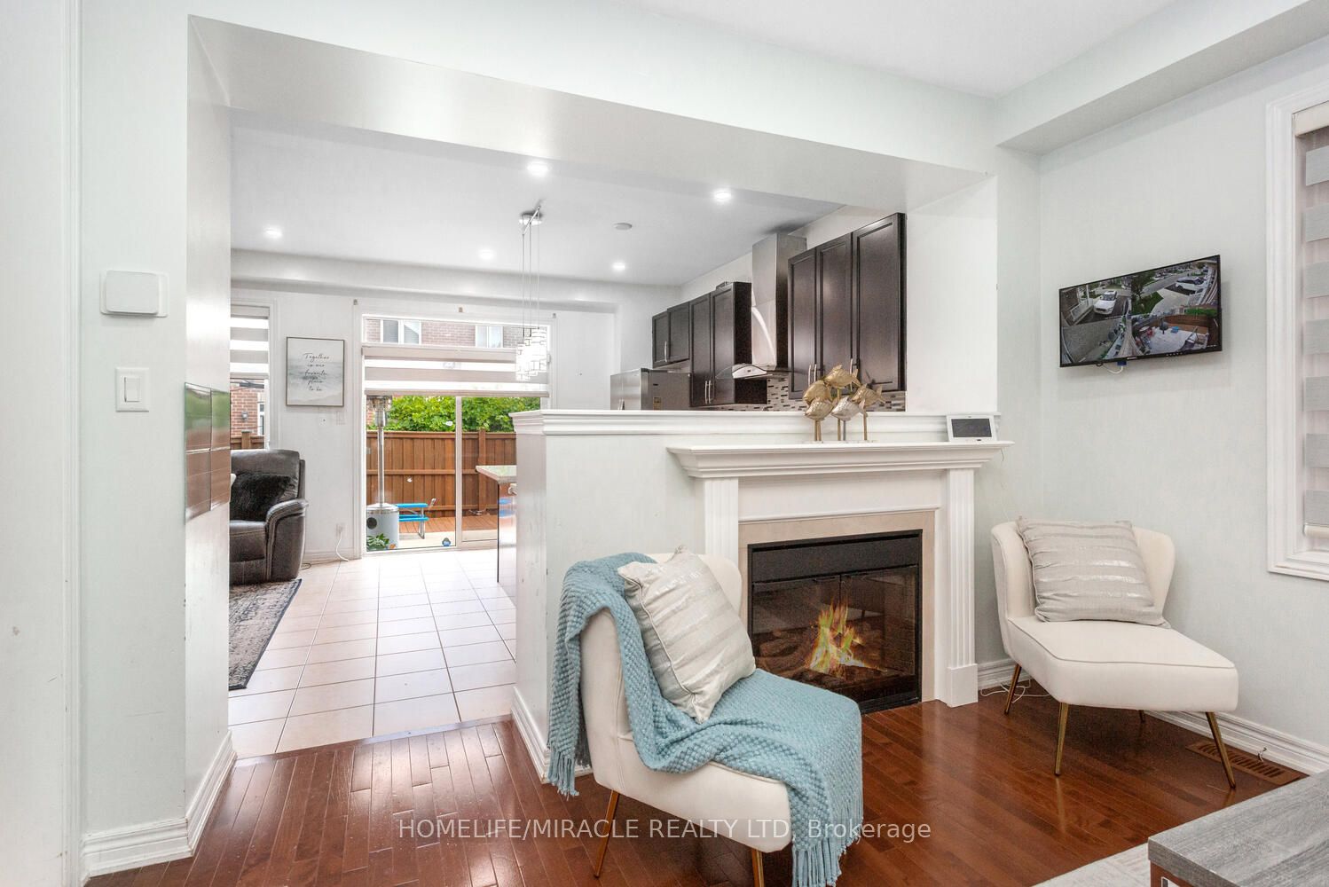 45 Boundbrook Drive Property Photo 8