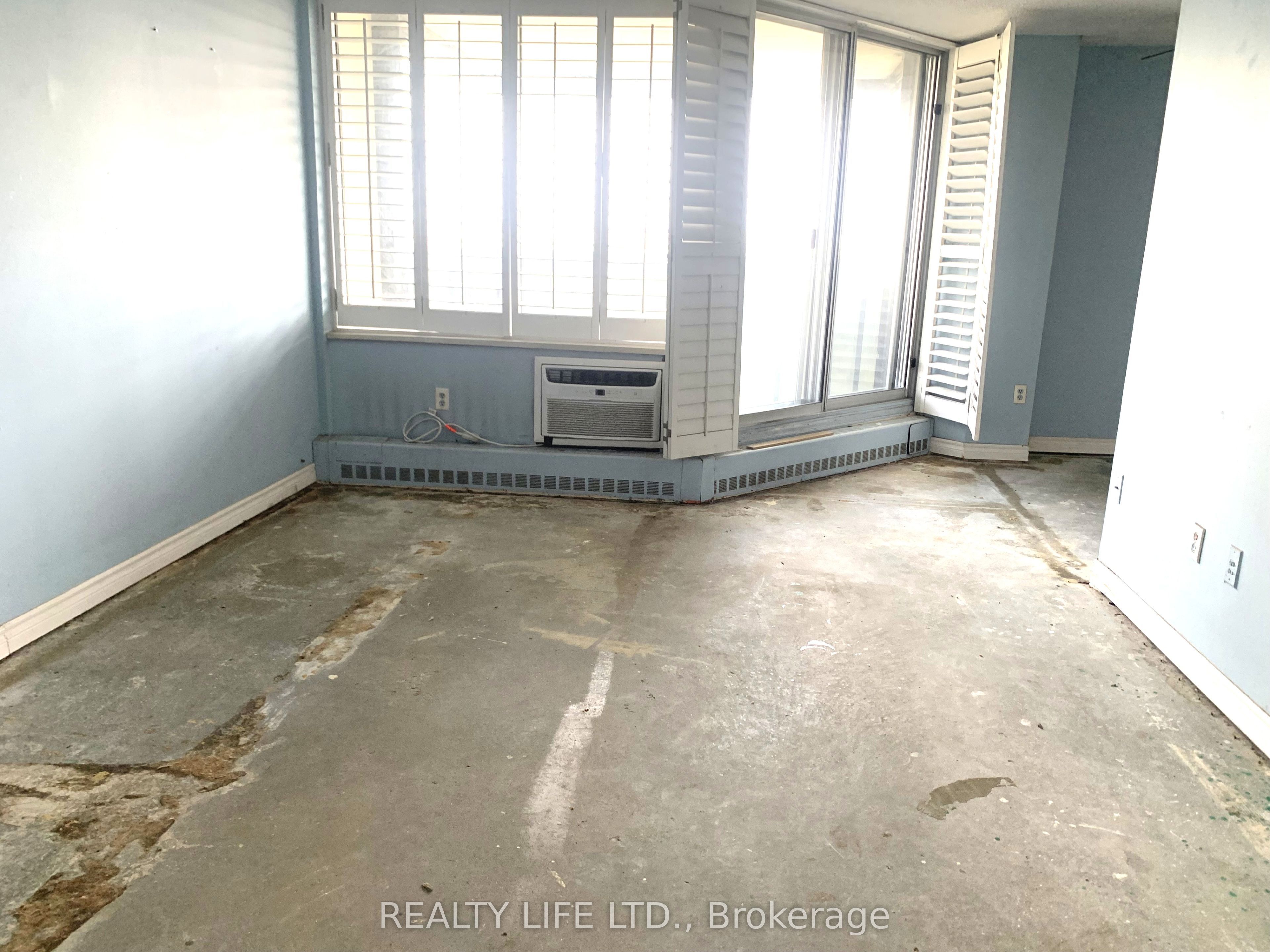 420 Mill Road 1709 Property Photo 8