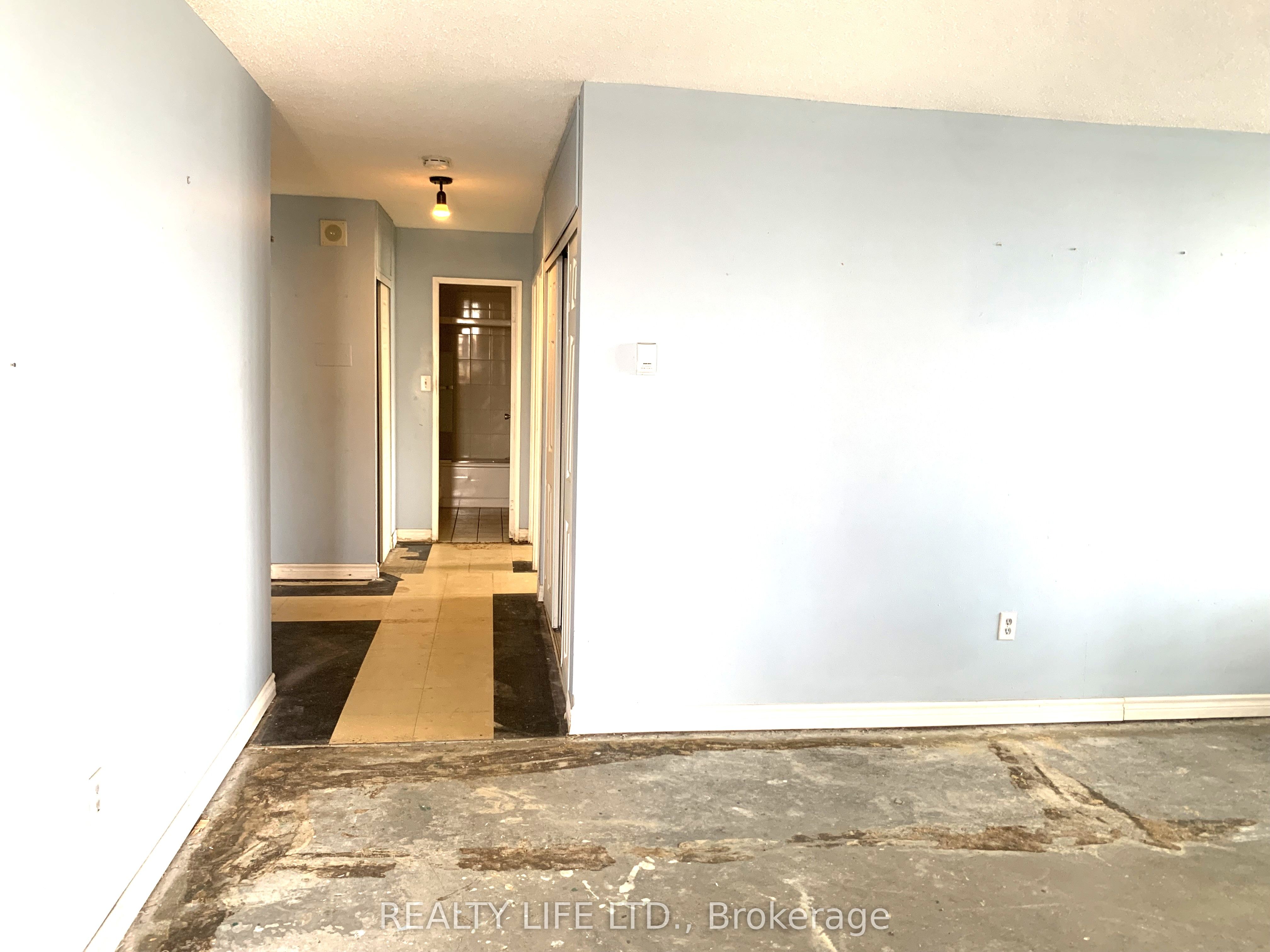 420 Mill Road 1709 Property Photo 13
