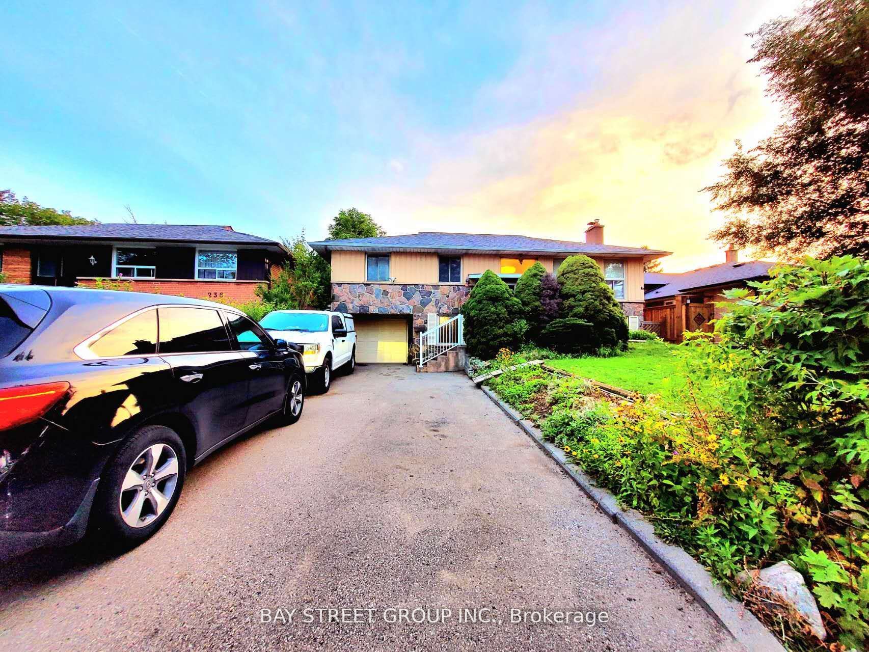 238 The West Mall N/a Property Photo 1
