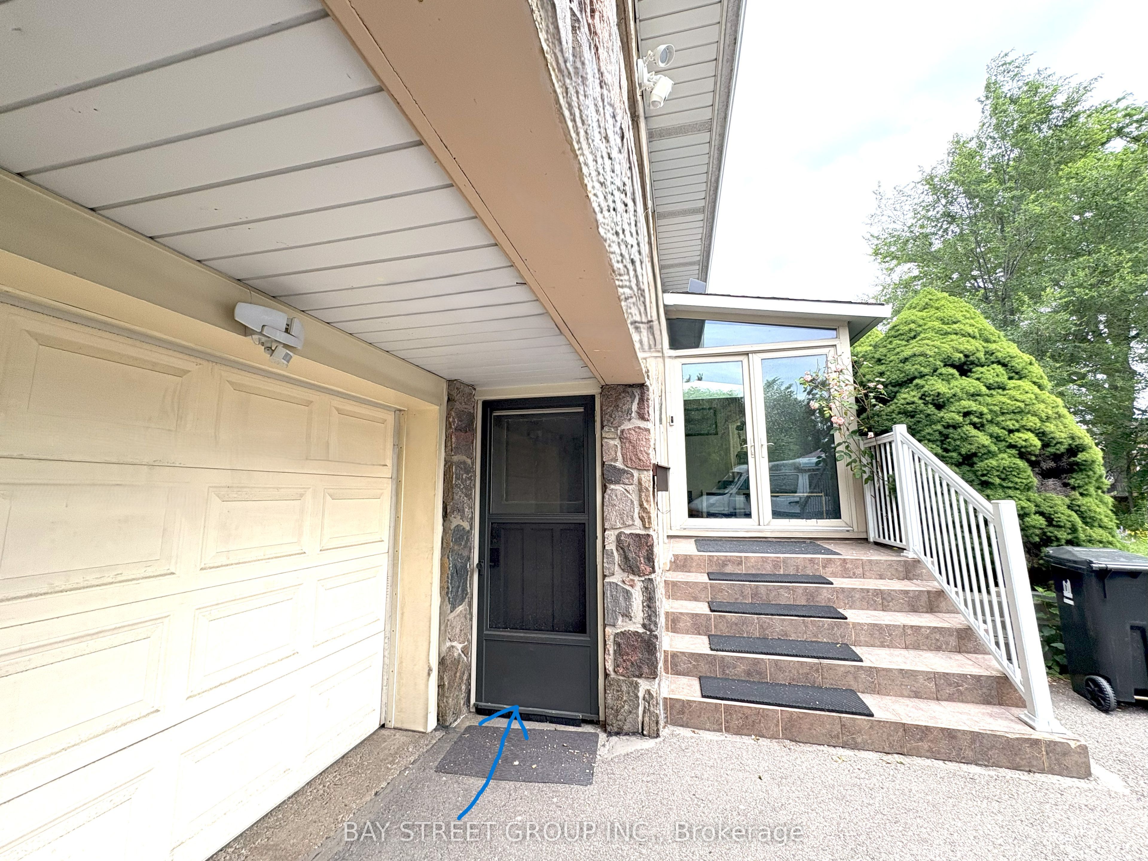 238 The West Mall N/a Property Photo 2