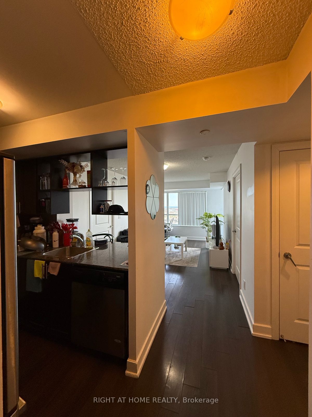 #3212 - 30 Shore Breeze Drive Property Photo 9